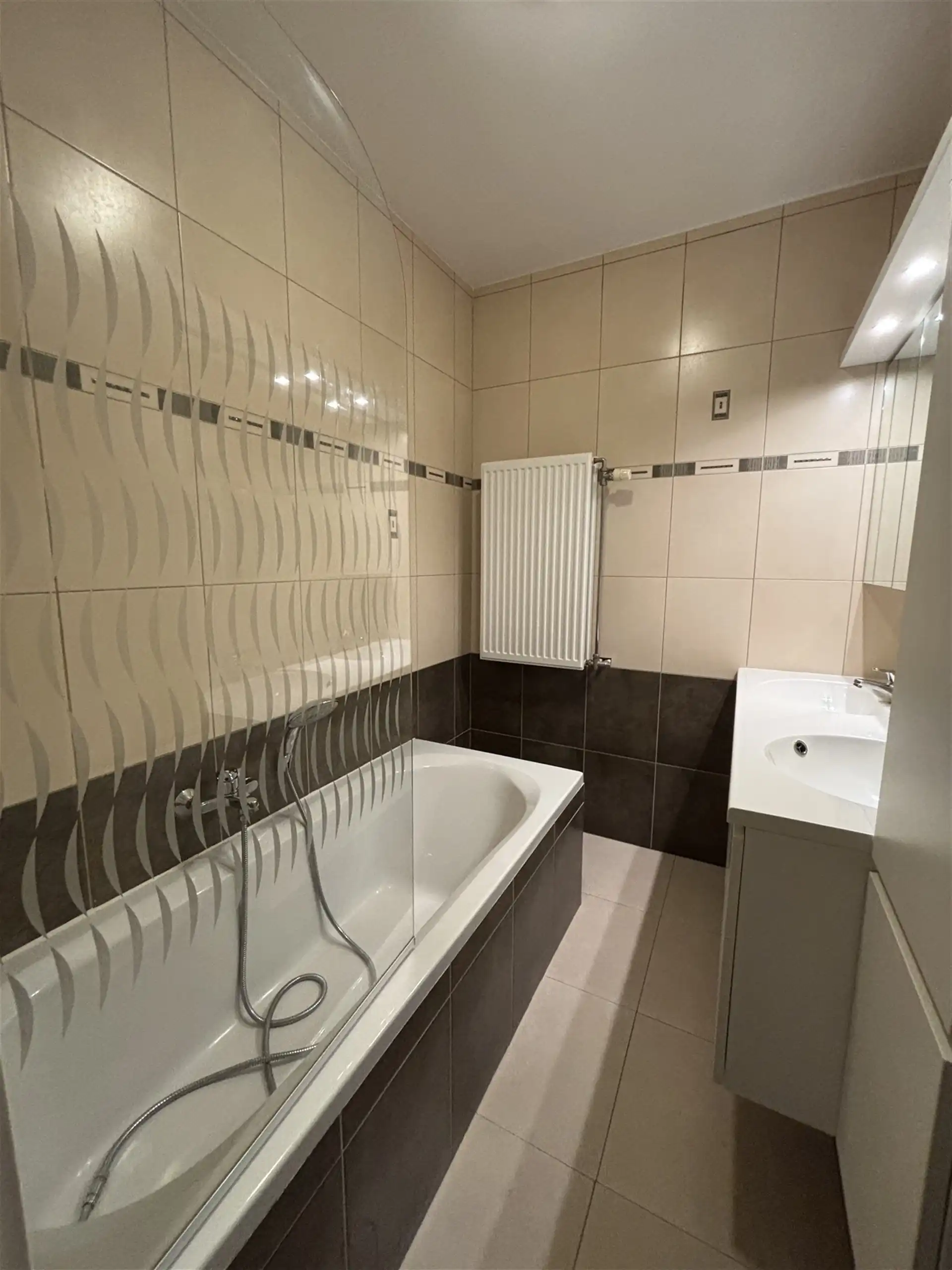 Ruim appartement met 2 slaapkamers in centrum Merchtem  foto 10