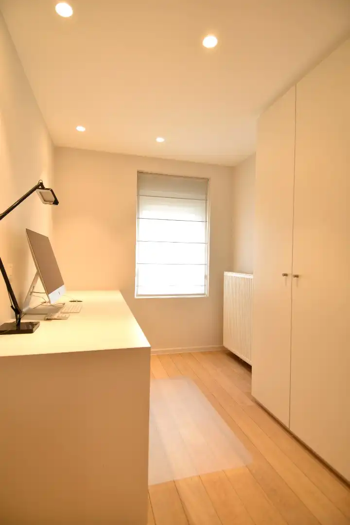 Vernieuwde HOB met 3 slaapkamers, bureel, zonnige tuin en garage te koop in Bellegem foto 13