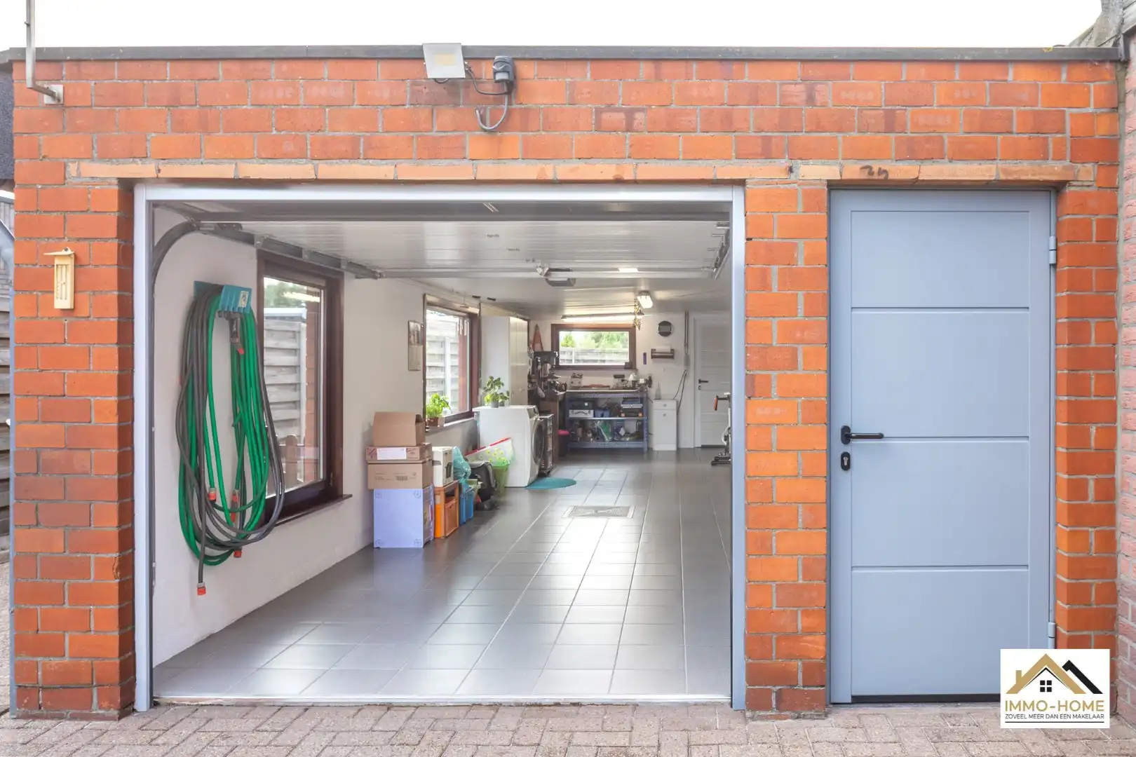 Halfopen bebouwing nabij centrum Wachtebeke foto 23