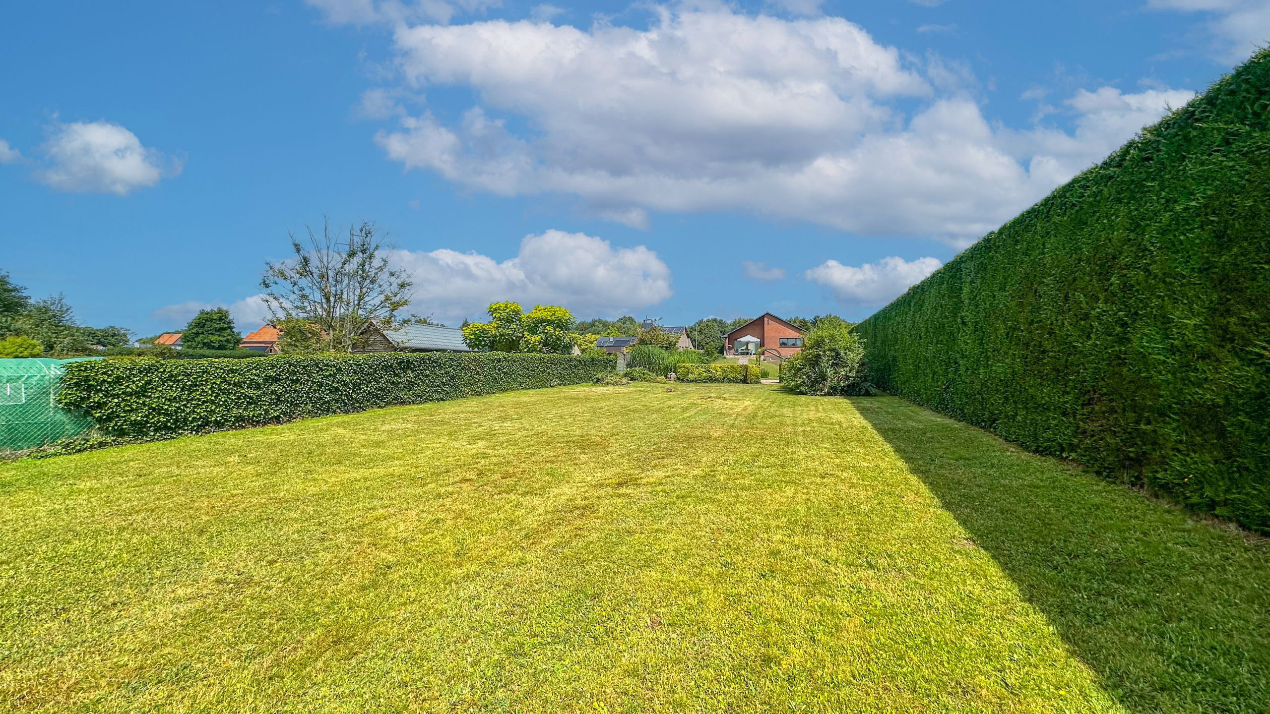 Mooie woning met riant perceel en prachtige grote tuin! foto 34