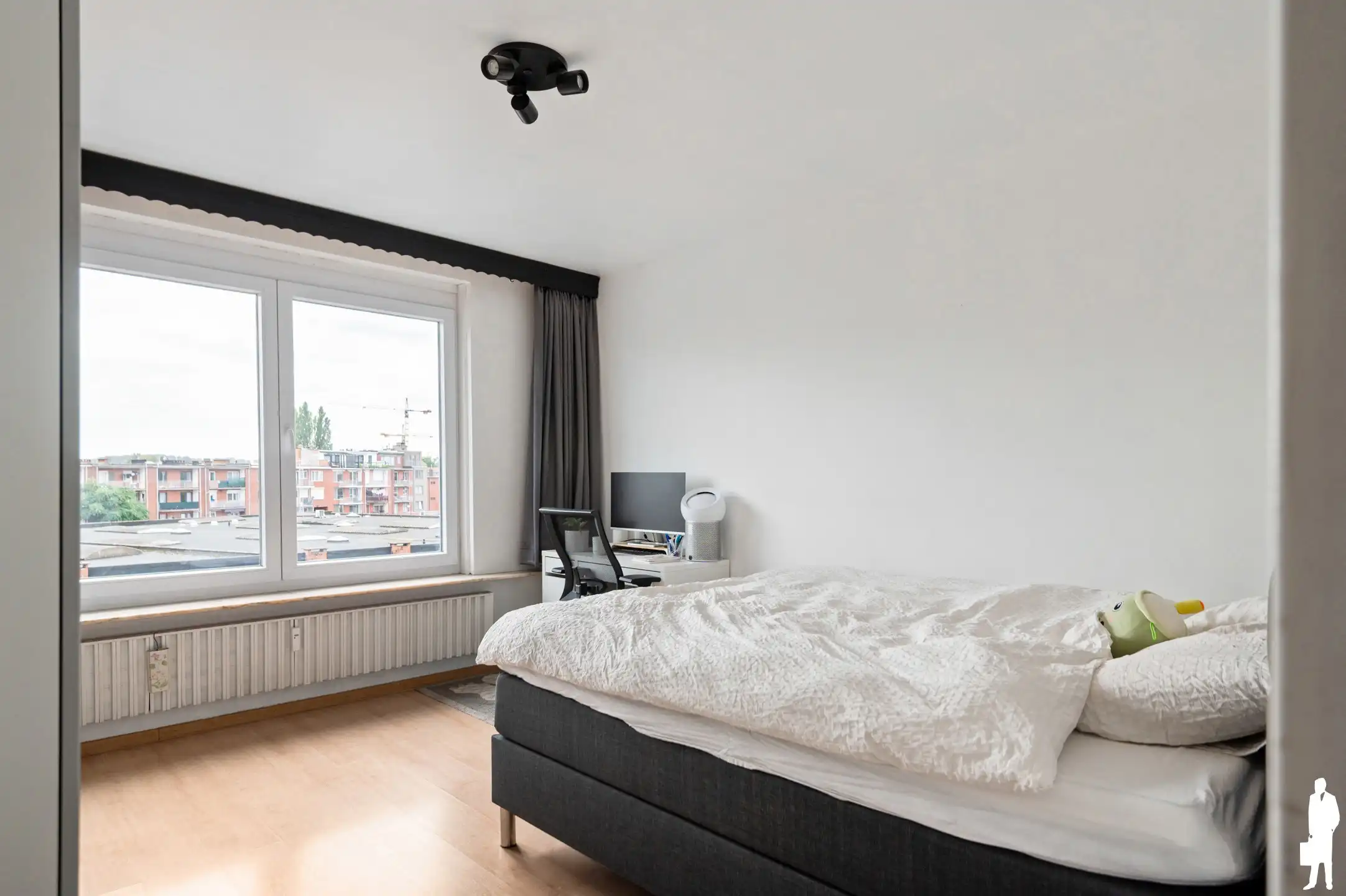 Instapklaar twee-slaapkamerappartement&nbsp; foto 7