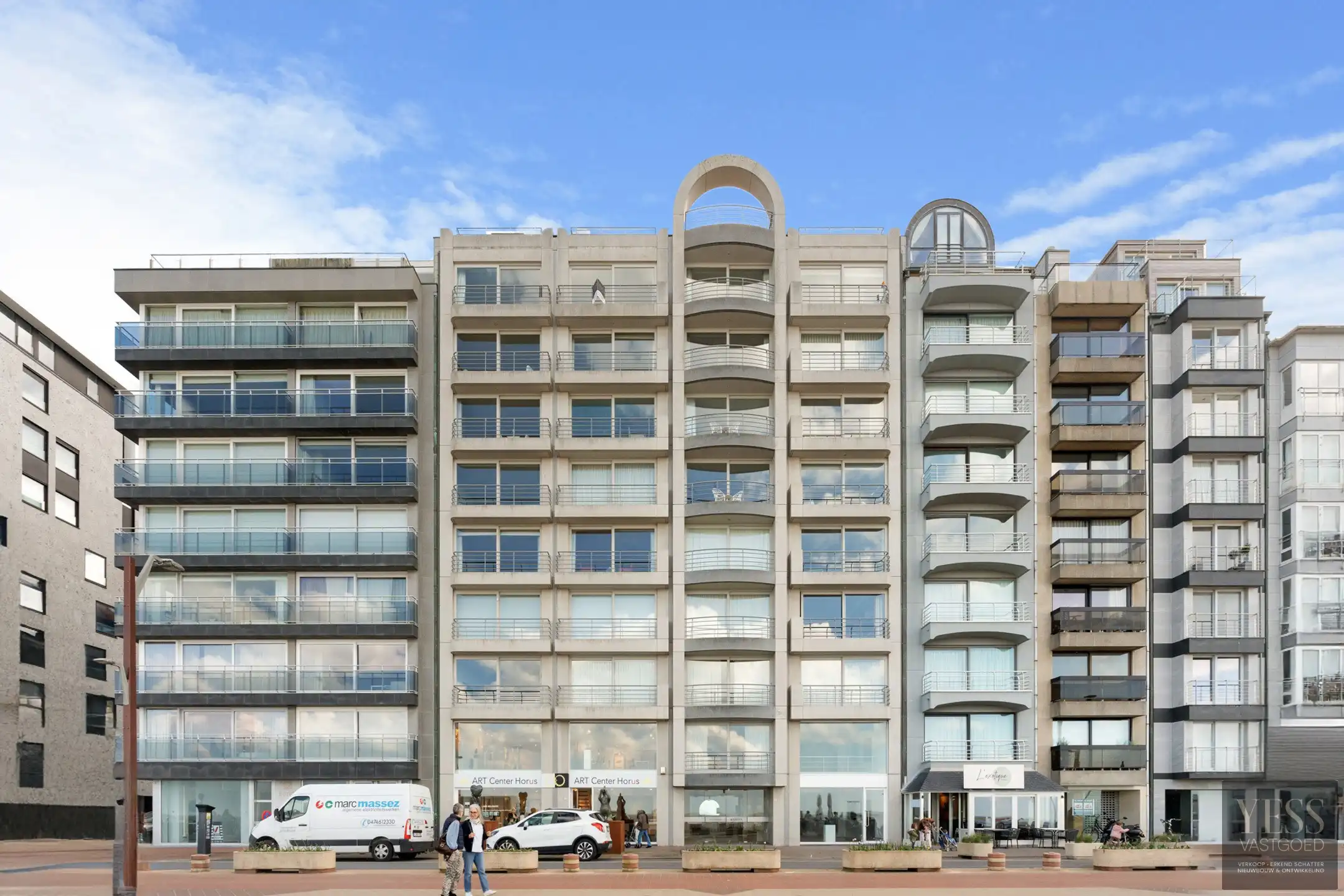 Makkelijke garagebox te Knokke Zoute in de Zandstraat 6. foto 6