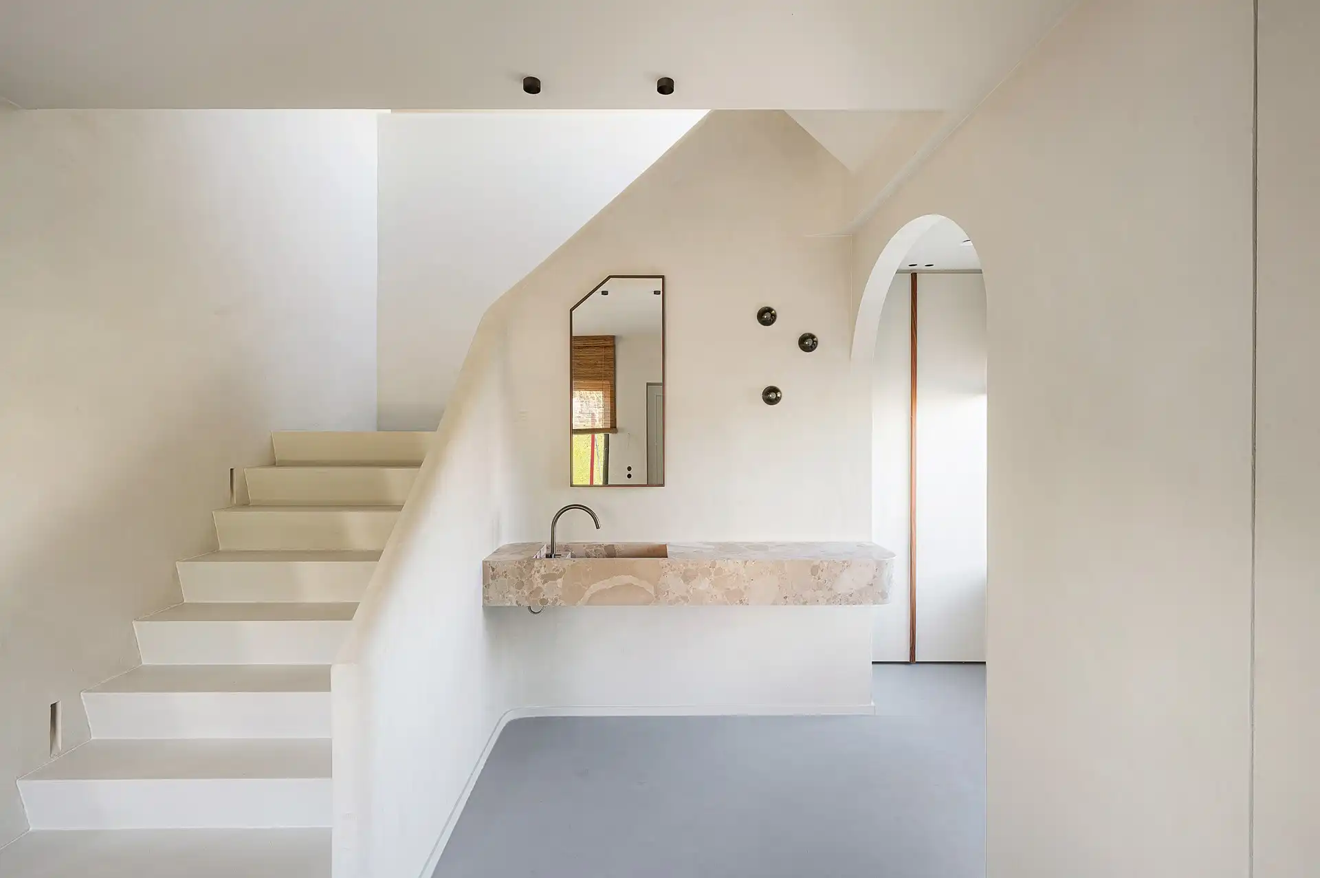 Exclusieve, luxueus gerenoveerde villa op topligging in Duinbergen, vlakbij zee foto 2