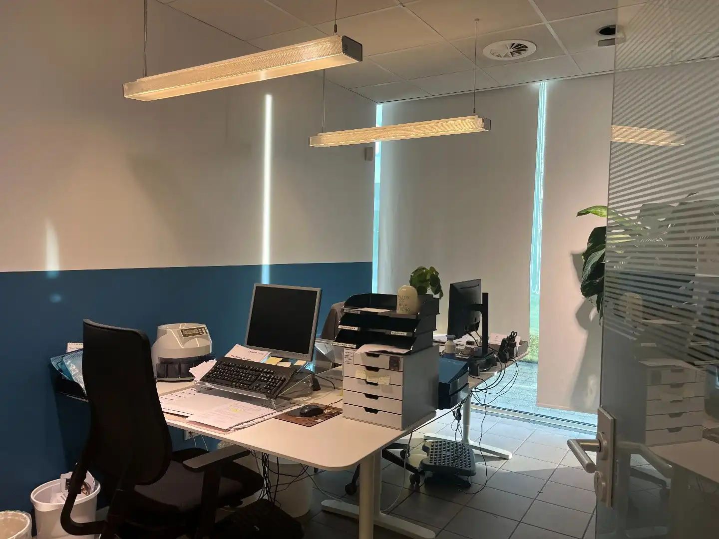 Ruim goed gelegen handelspand centrum Lommel foto 17