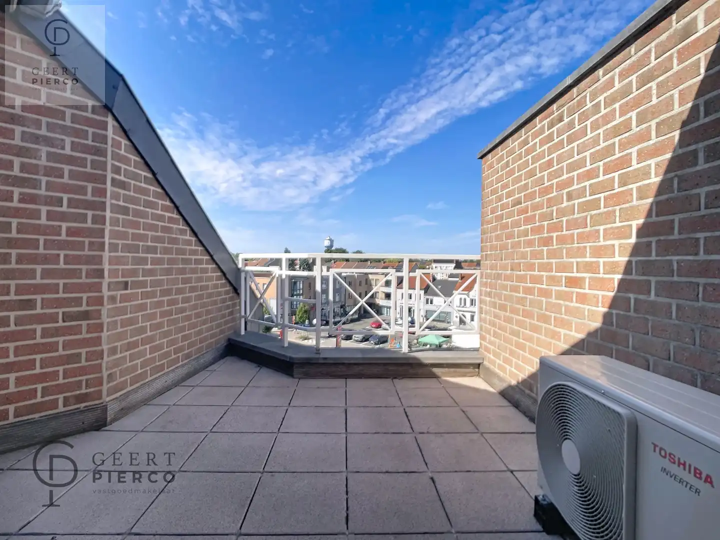 Ruim appartement in het hartje van Landen foto 16