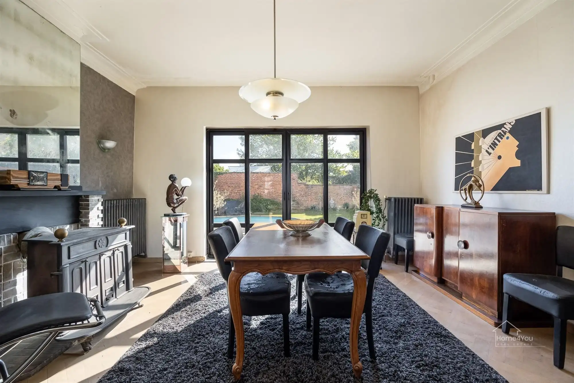 Hoofdfoto van de publicatie: Zeer ruim herenhuis