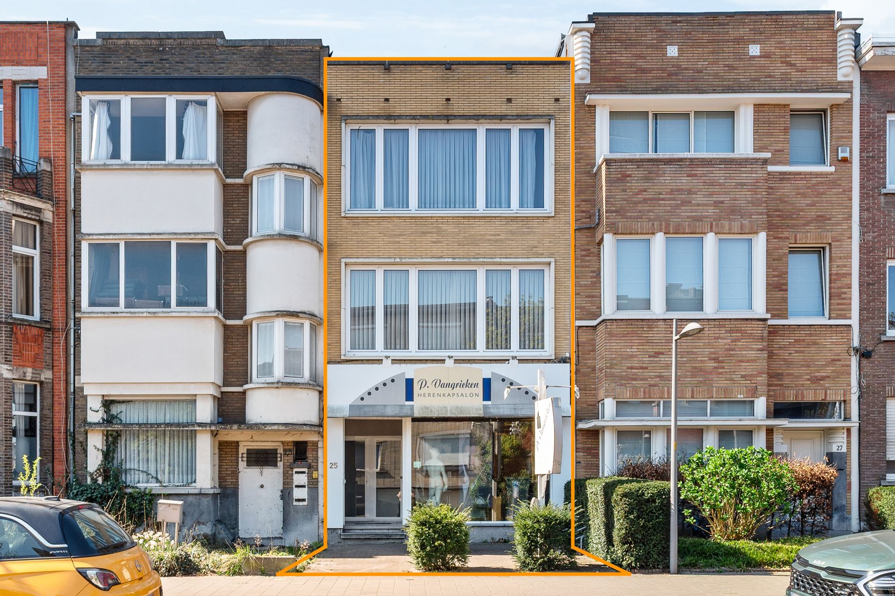 Karaktervolle ruime woning op top locatie foto {{pictureIndex}}