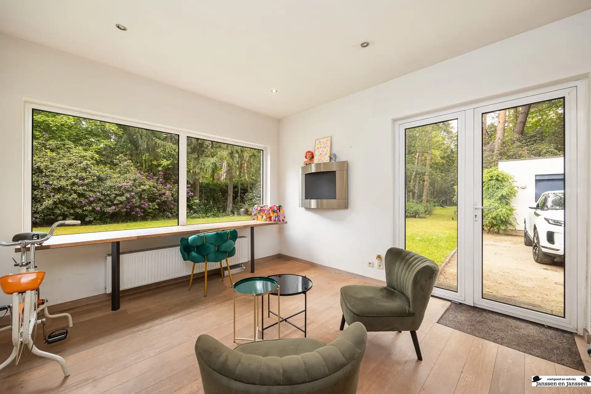 Exclusieve villa op royaal perceel van 3.000 m² grenzend aan uniek natuurdomein foto 14