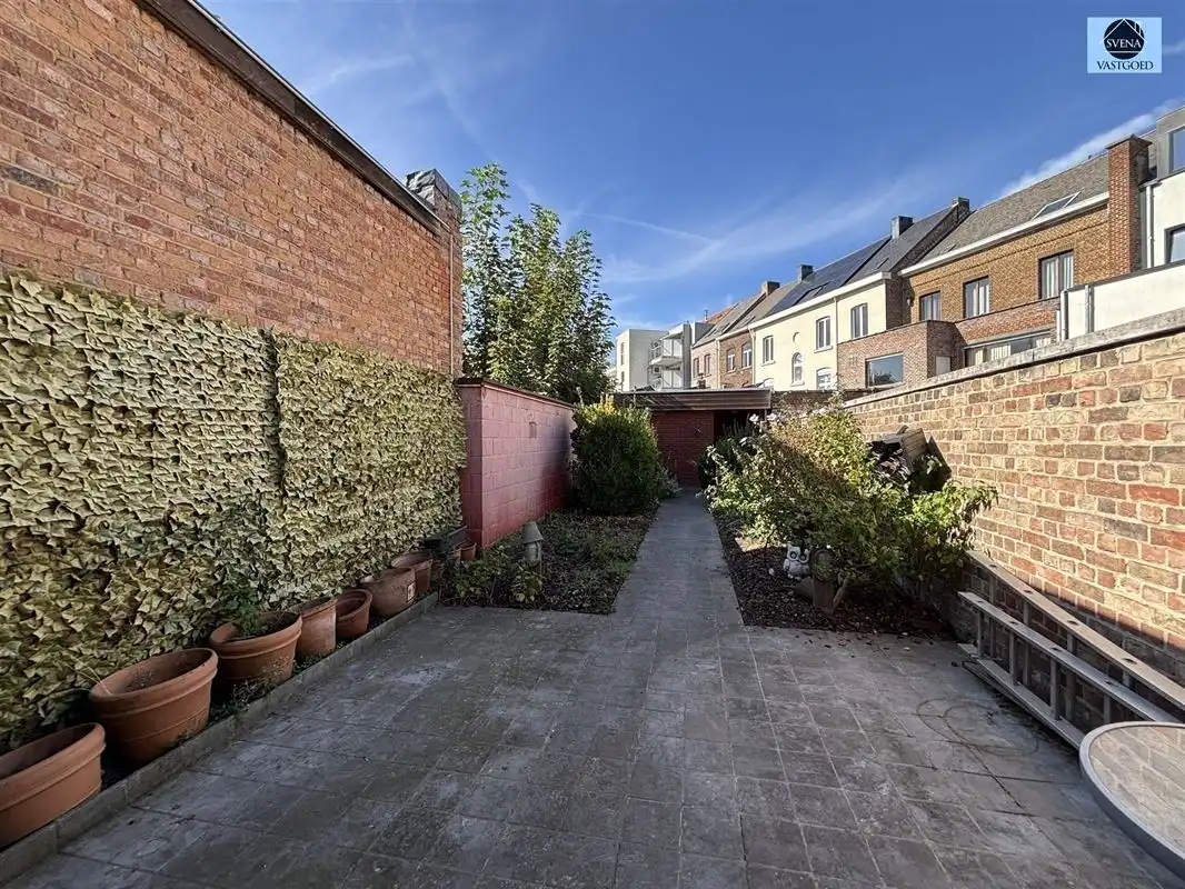 OPENHUISDAG OP AFSPRAAK WOENSDAG 04/02.  WONING MET HANDELSRUIMTE IN HET CENTRUM VAN GERAARDSBERGEN foto 17