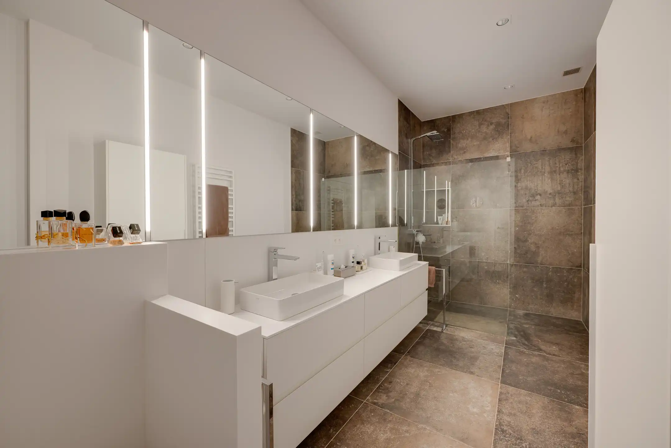 Exclusieve loft met terras op een unieke locatie aan het MAS foto 14