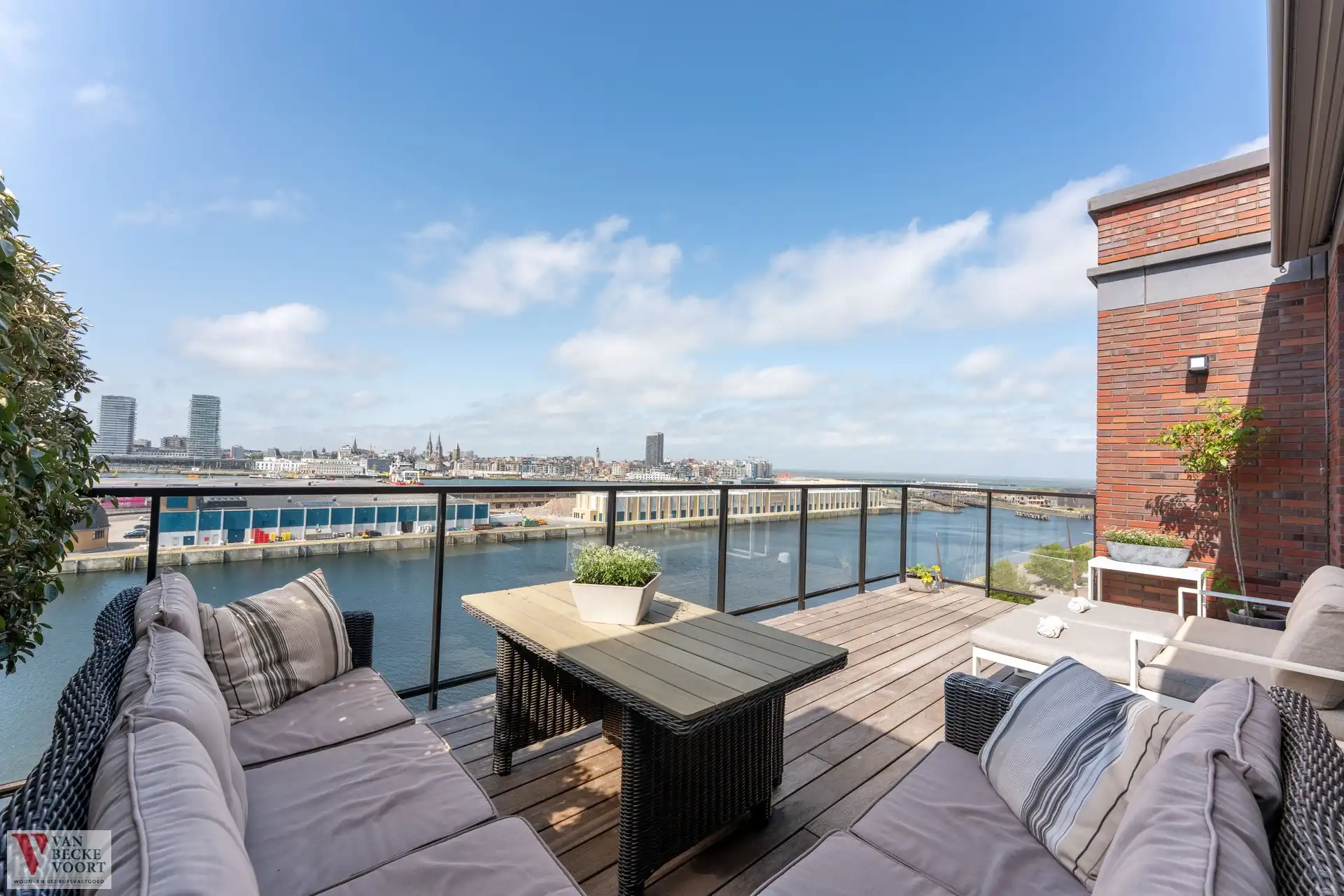 Exclusief appartement aan de Oosteroever foto 2