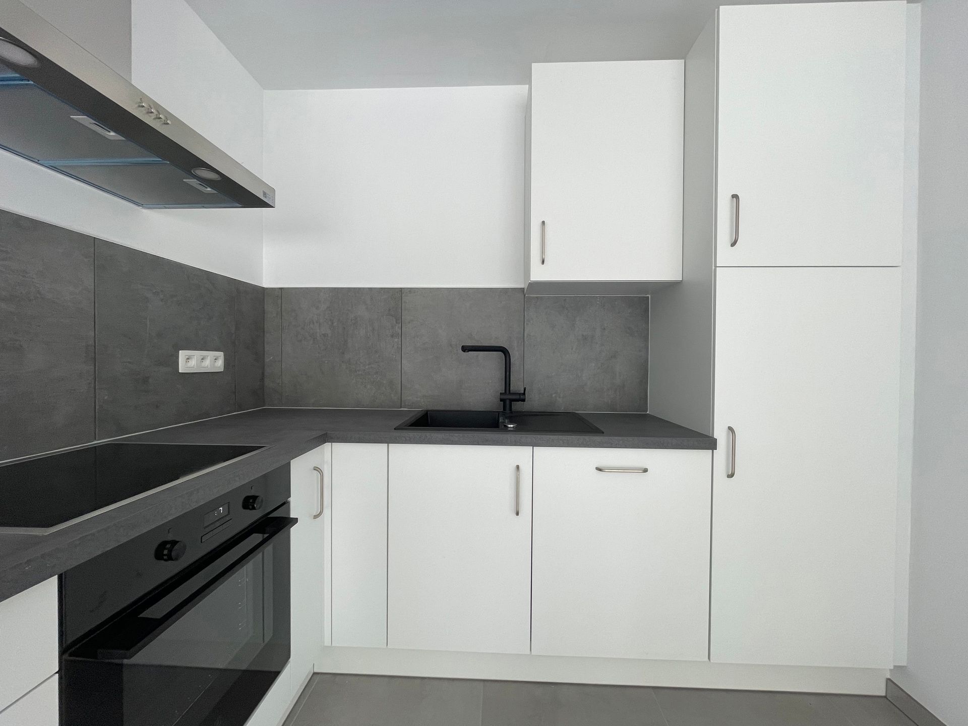 Nieuwbouw appartement op uitstekende locatie foto 6