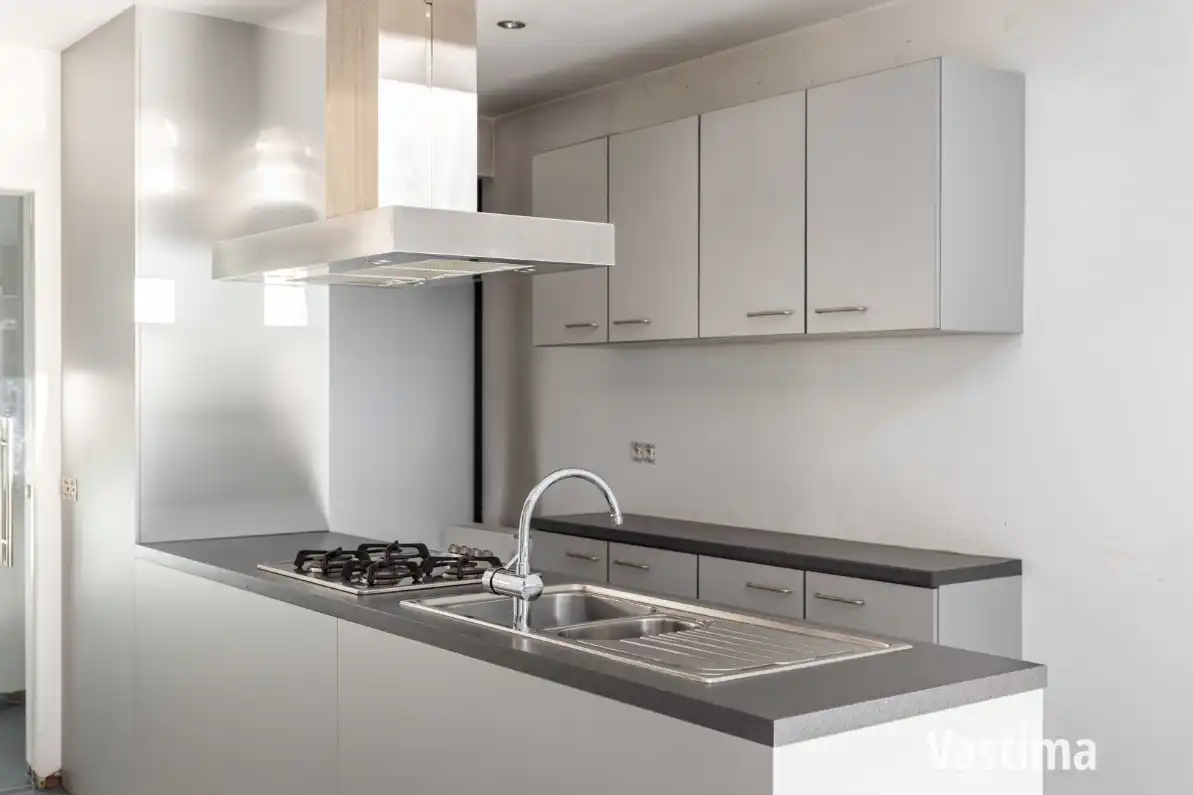 Recente stadswoning met tuin en 2 slaapkamers foto 7