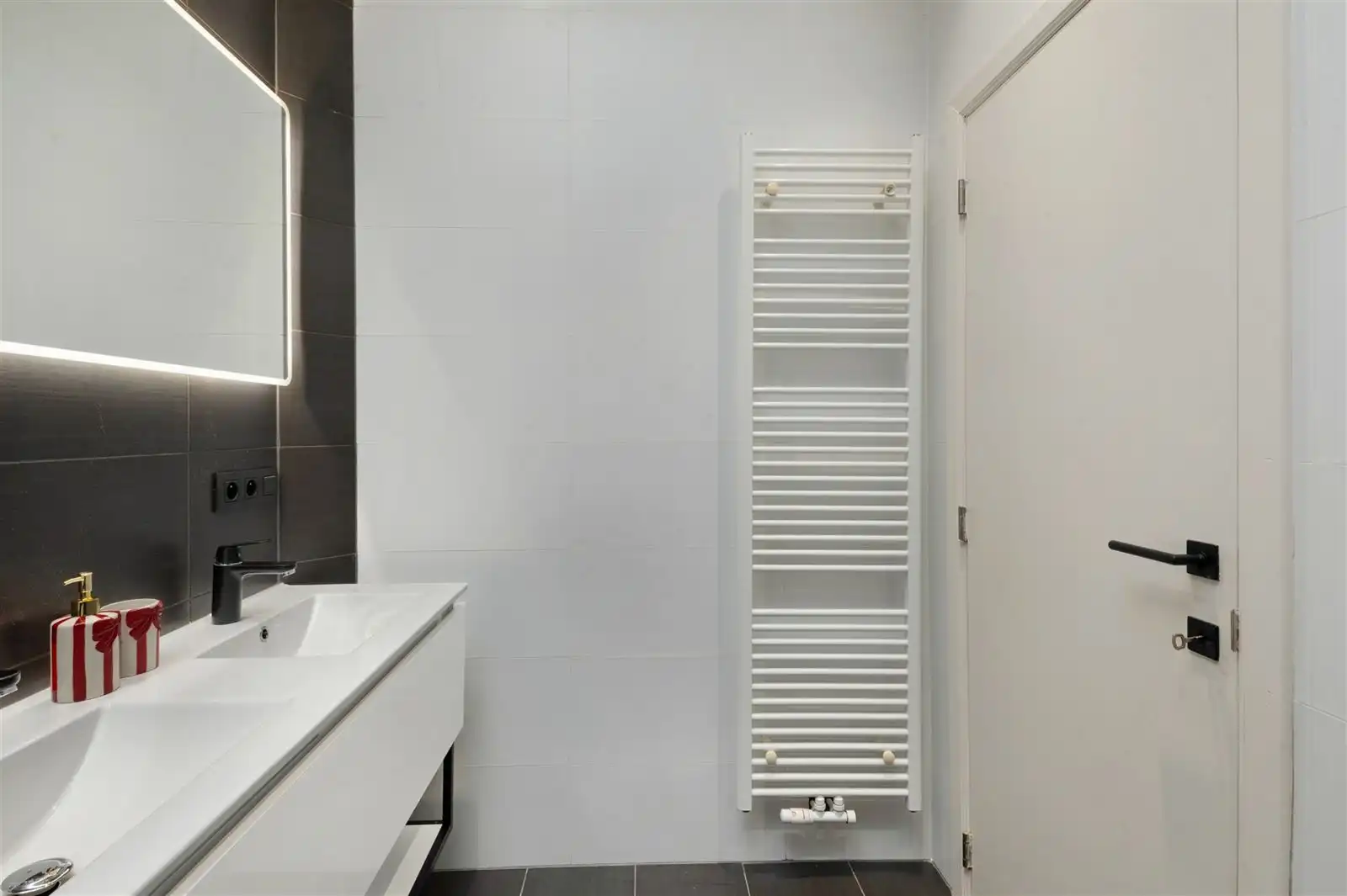 Opbrengsteigendom - Woning foto 6