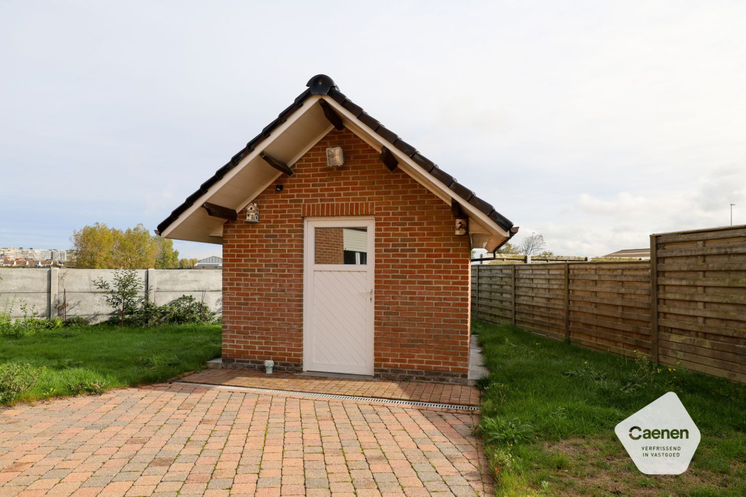 Unieke villa met gelijkvloerse slaapkamer en badkamer foto 5