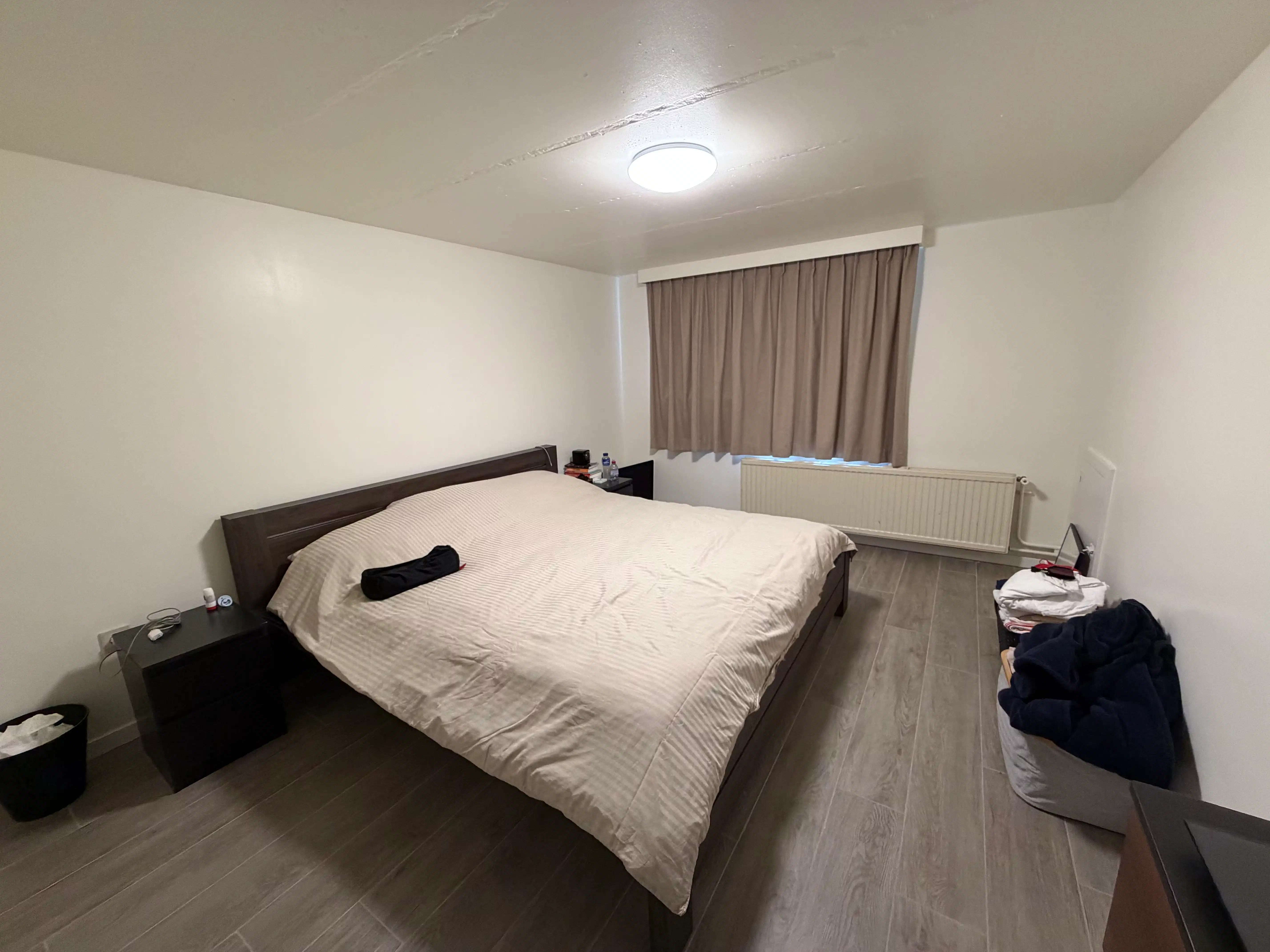 Genk, Winterslagstraat 251: Ruime gezinswoning met 3 slaapkamers, garage en zuidwest-gerichte tuin ! foto 17