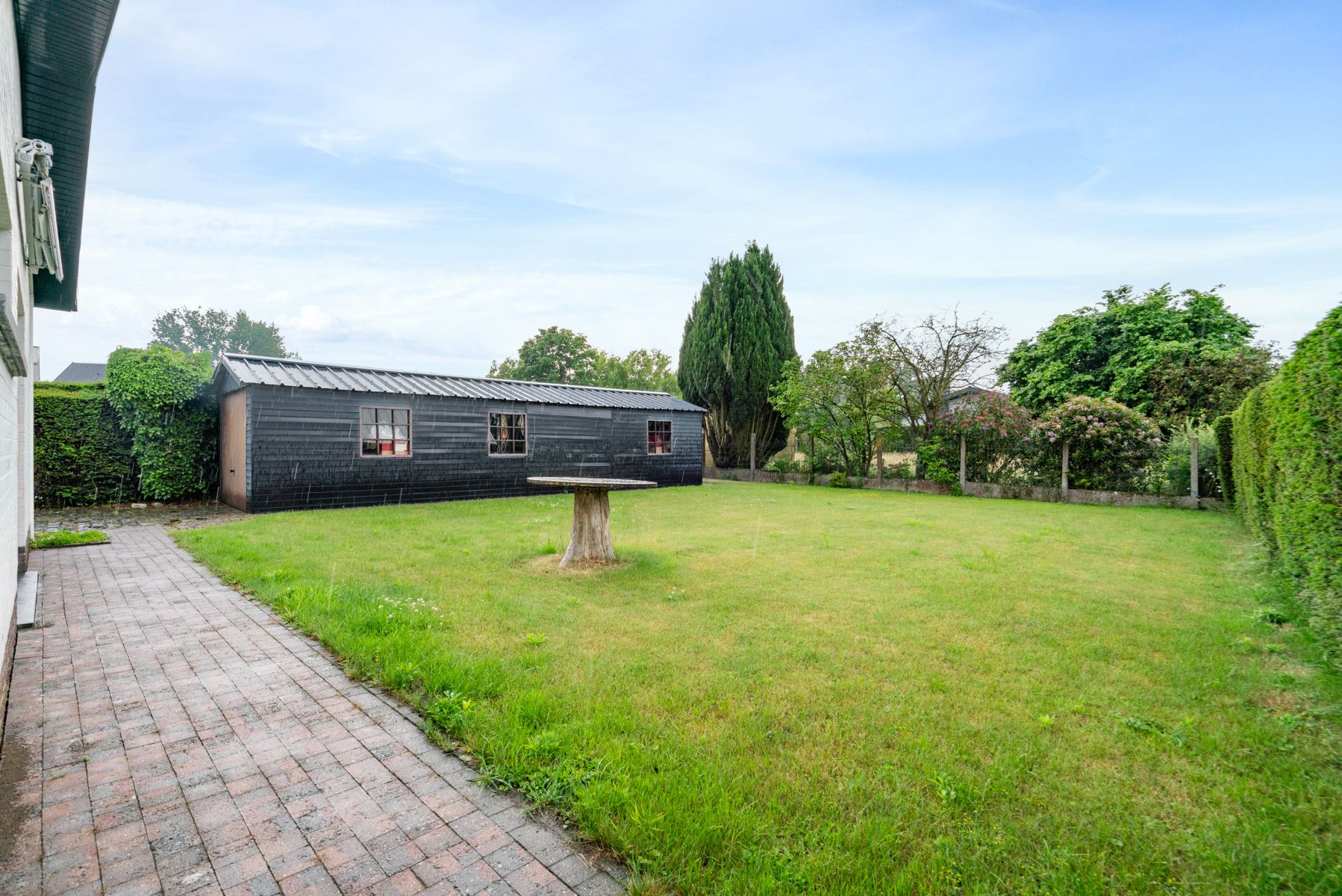Bungalow met drie slaapkamers en zuidgerichte tuin! foto 11