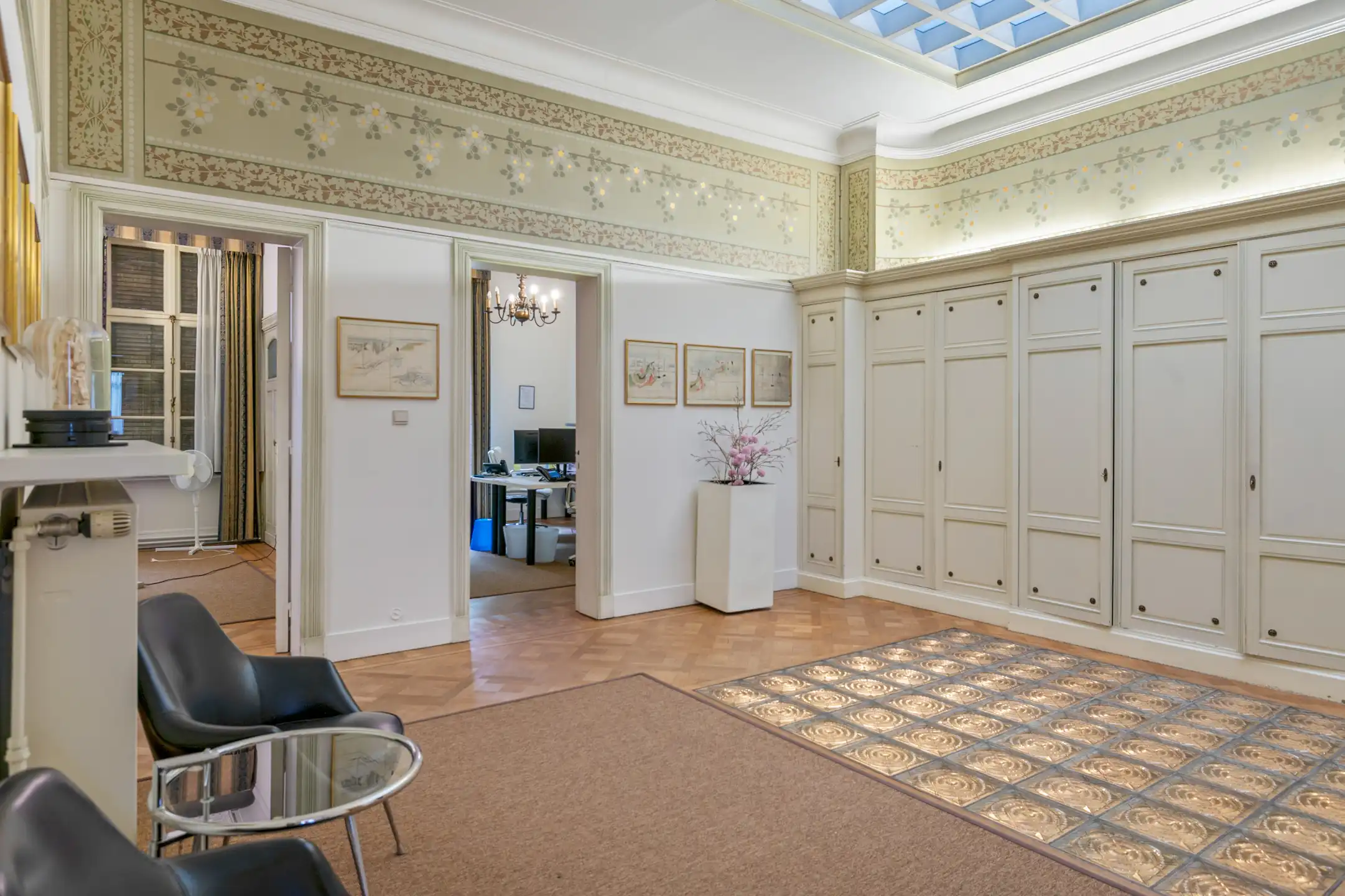 Kantoorgebouw te koop in Beaux - Artstijl foto 13