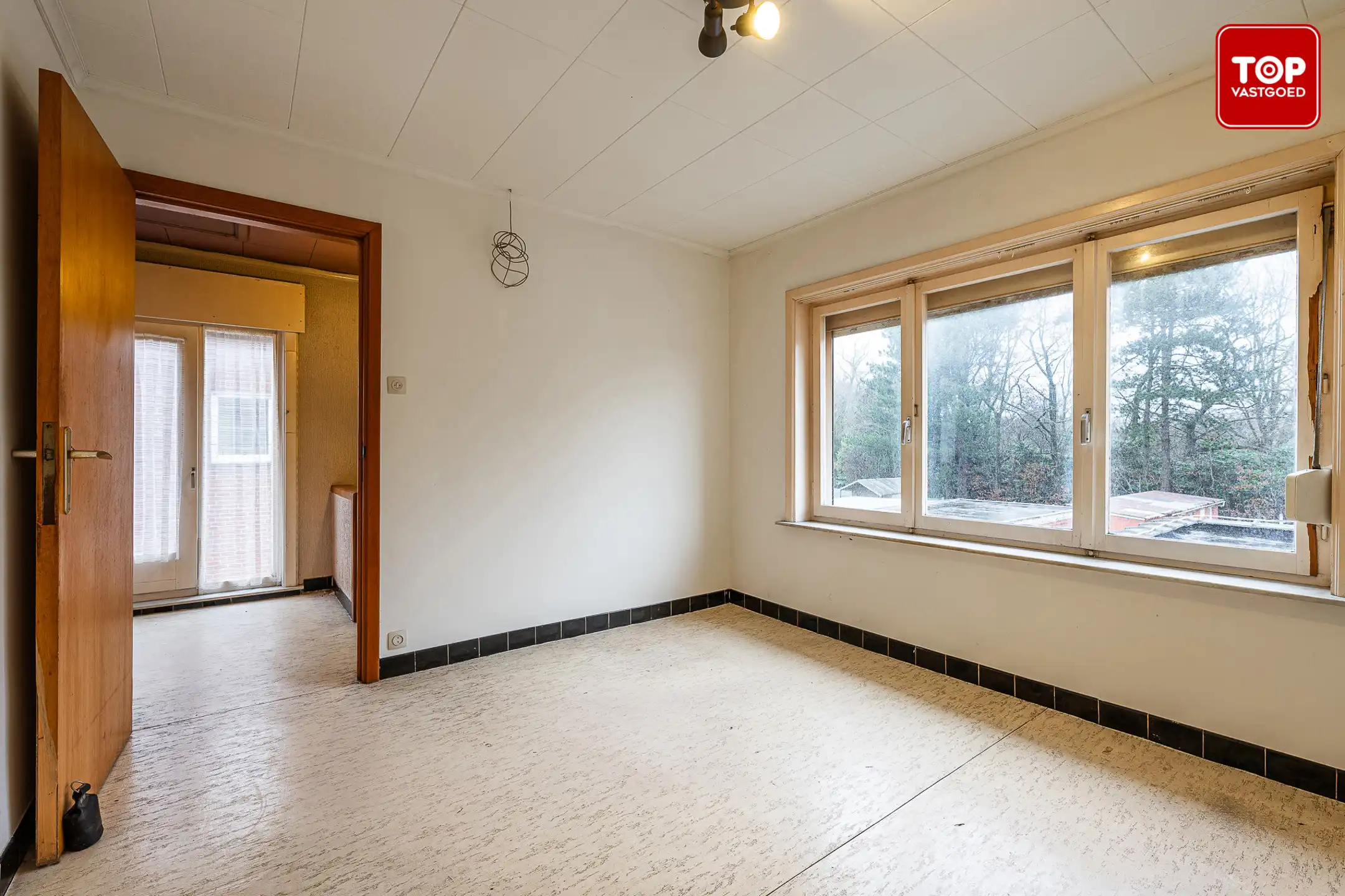 Charmante woning met tuin en garage  foto 17