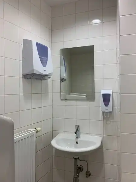 Instapklaar handelsgelijkvloers Te Huur en Te Koop foto 17