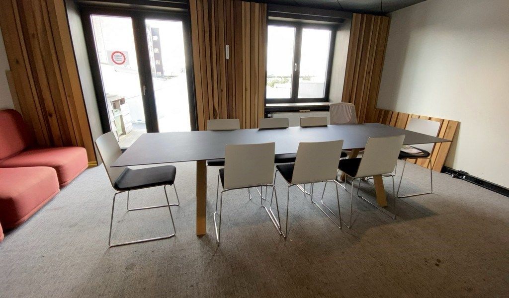 Ingedeeld kantoor te huur vlakbij het station Gent-Dampoort foto 11