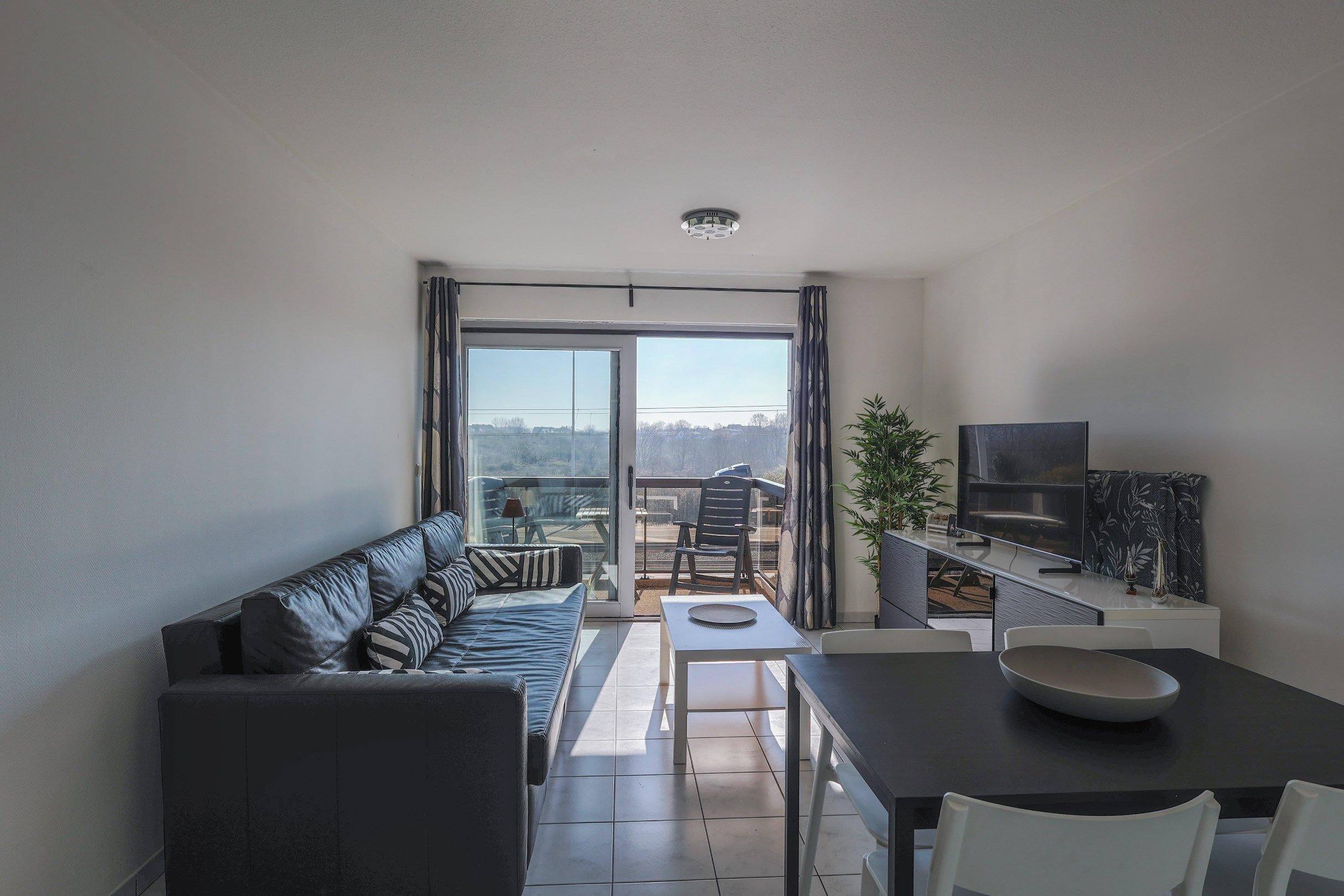 Zonnige studio op wandelafstand van de zee in Oostduinkerke foto 6