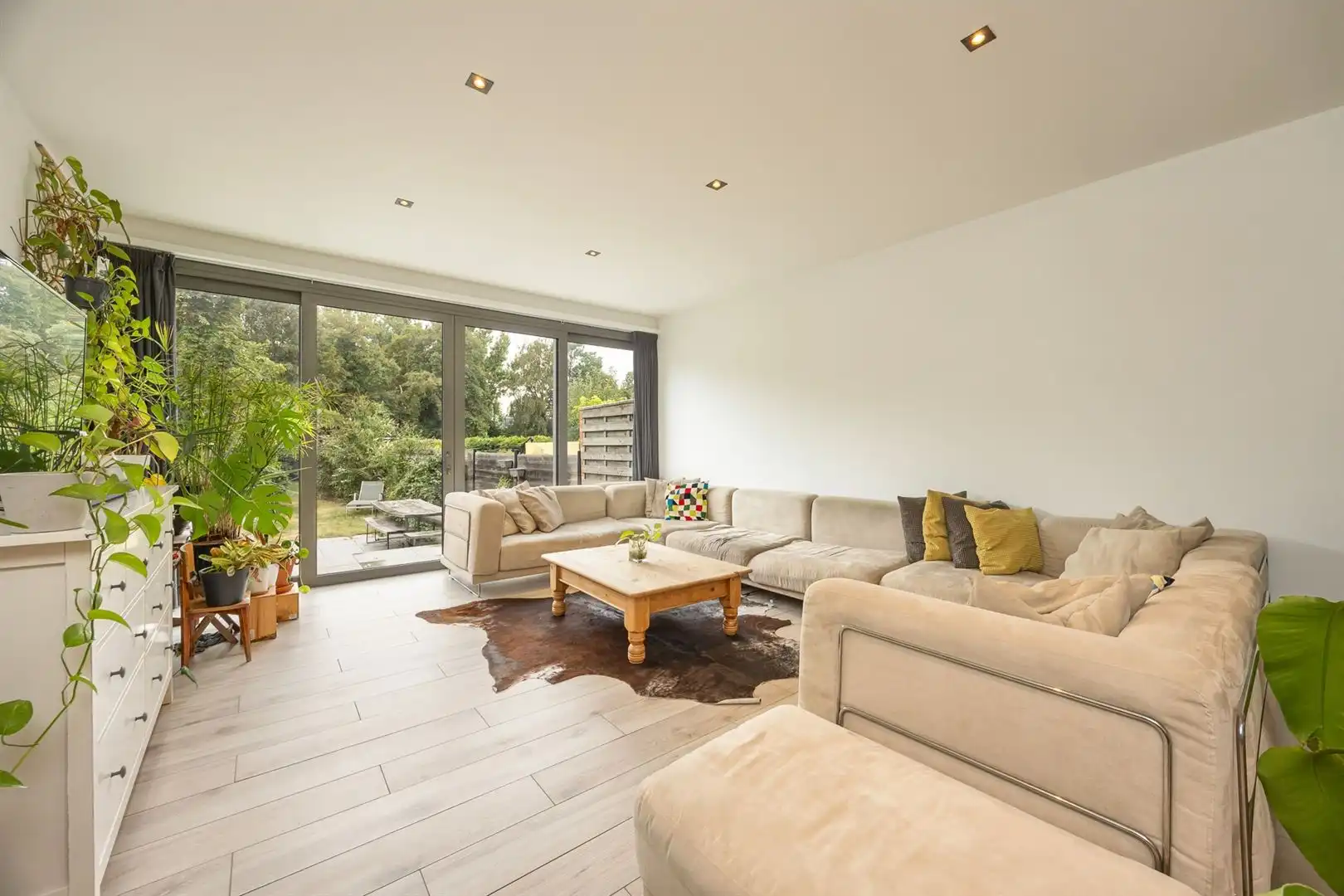 Instapklare energiezuinige burgerwoning in Ekerse dorpskern foto 8