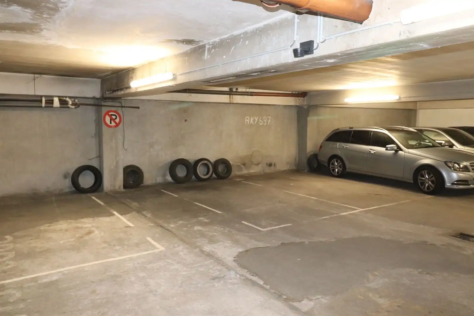 Parkeerplaats te huur Van Arteveldestraat 44 - 2000 ANTWERPEN