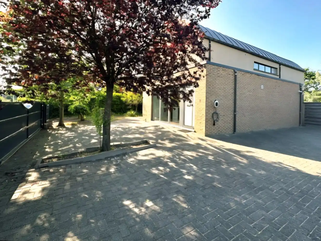 Ruime moderne woning op een perceel van 10a 12ca in een rustige, bosrijke omgeving te koop foto 33