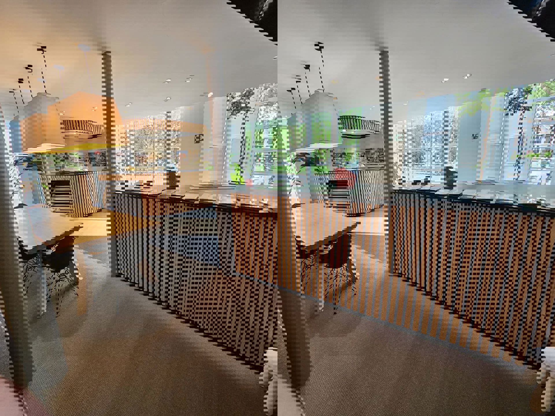  TE HUUR Genk - showroom met kantoren foto 9