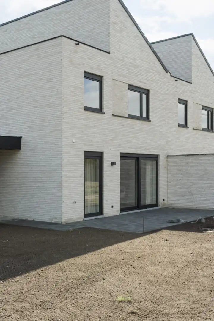 Ruime energiezuinige halfopen bebouwing foto 8