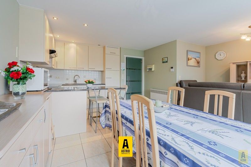 Instapklaar appartement in doodlopende straat nabij zee! foto 10