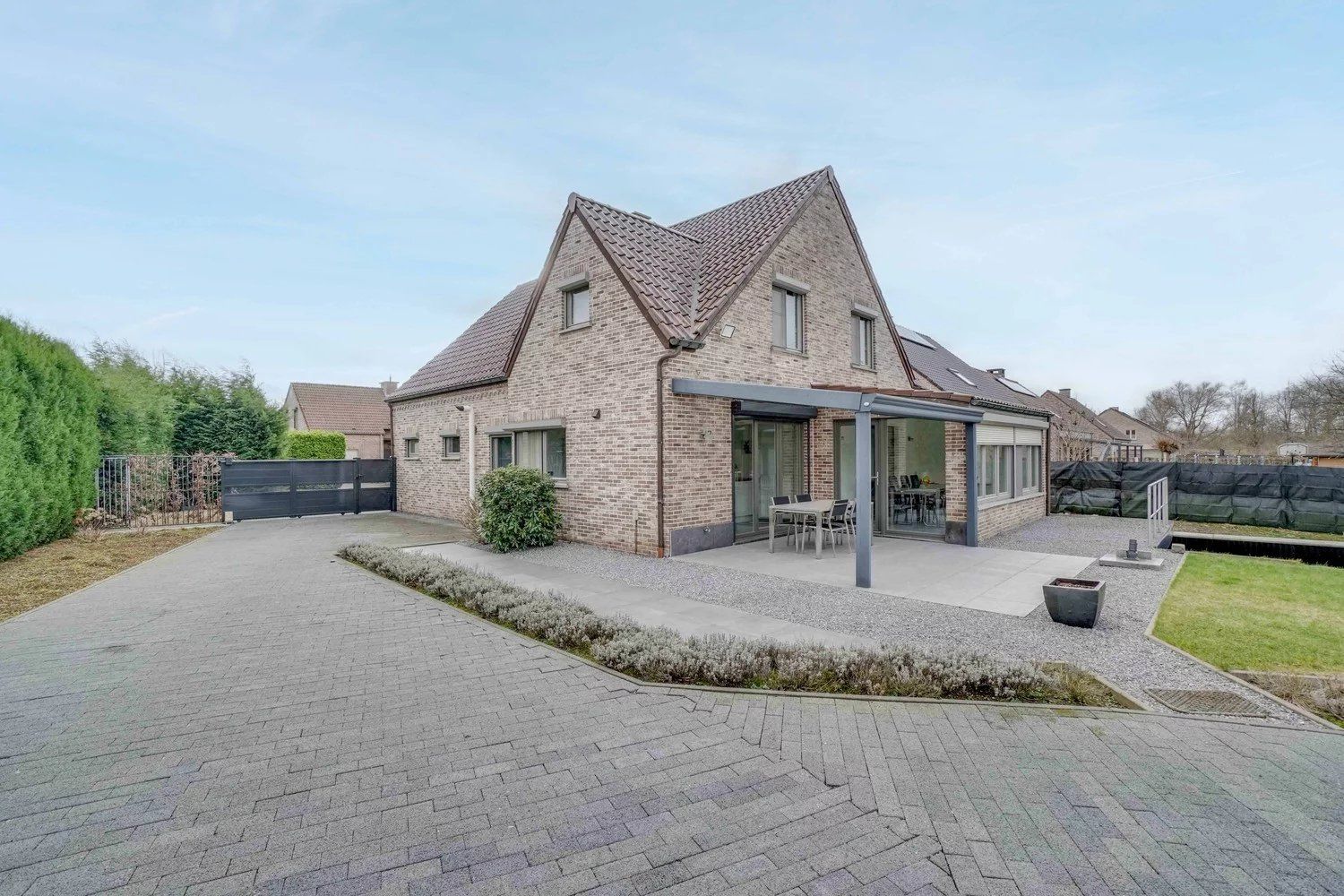Prachtige villa met 4 slaapkamers foto 17
