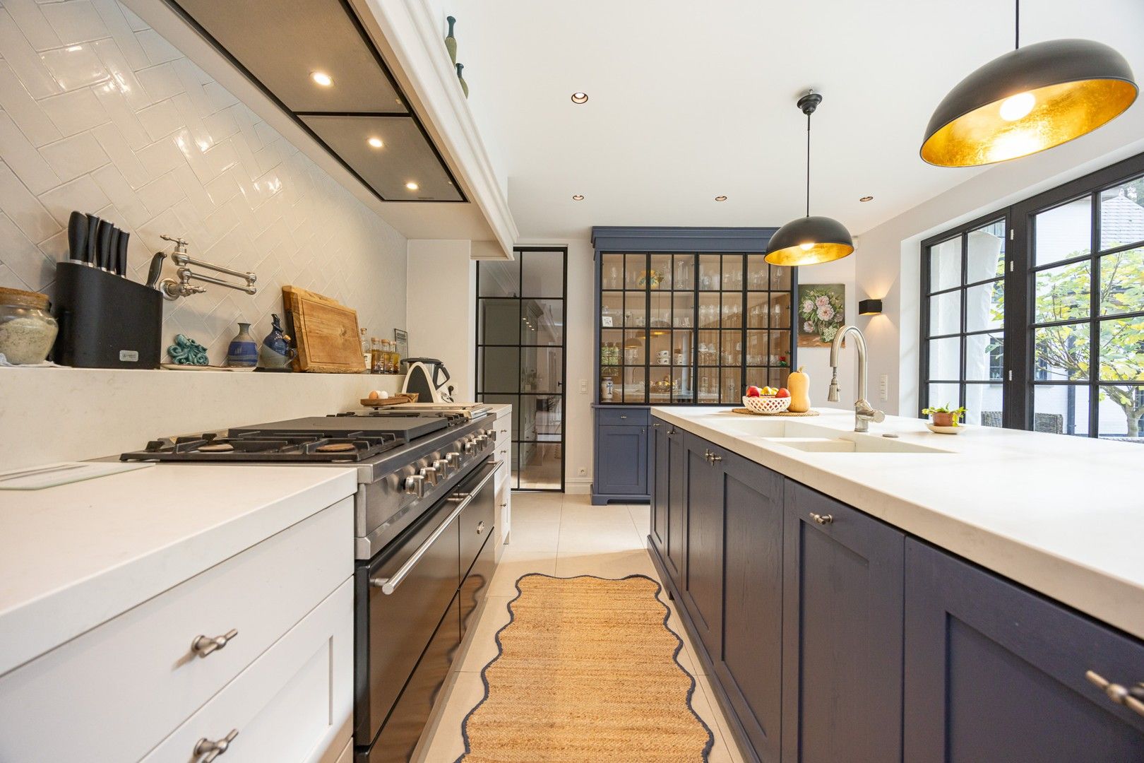 RUIME EXCLUSIEVE VILLA GELEGEN IN DE SCHADUW VAN HET PEERDSBOS foto 9