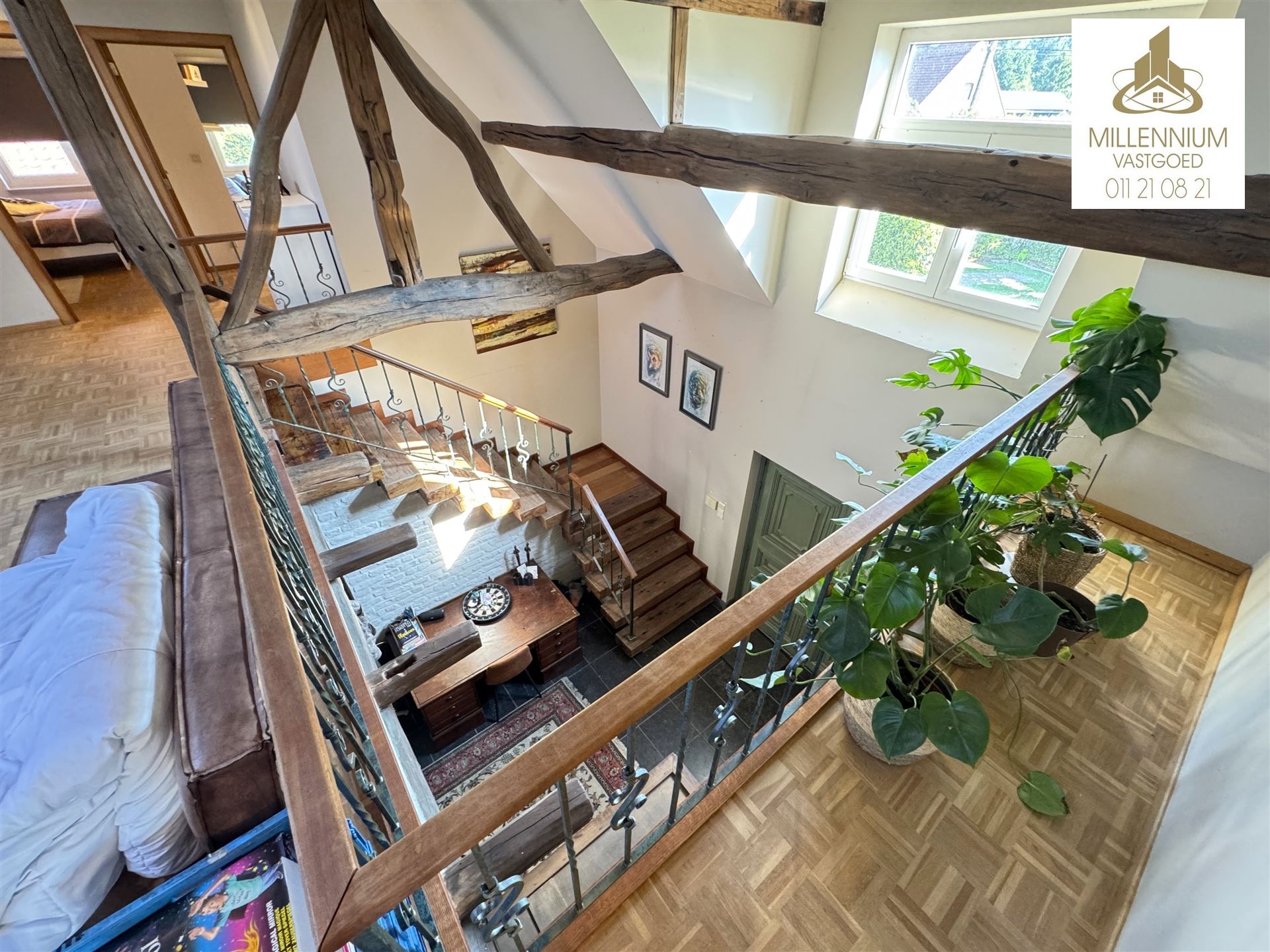 Ruime 5-SLK Woning met bijwoning foto 14