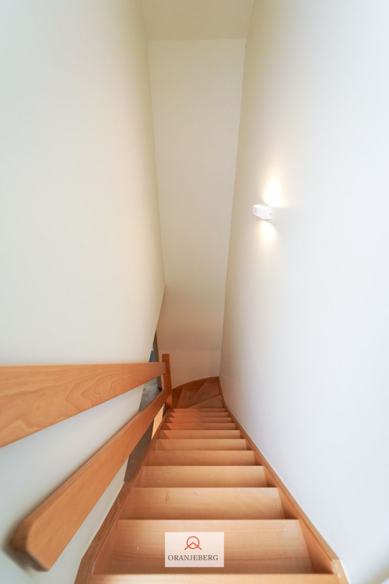 Energiezuinige woning met 4 slpk's en tuintje foto 44