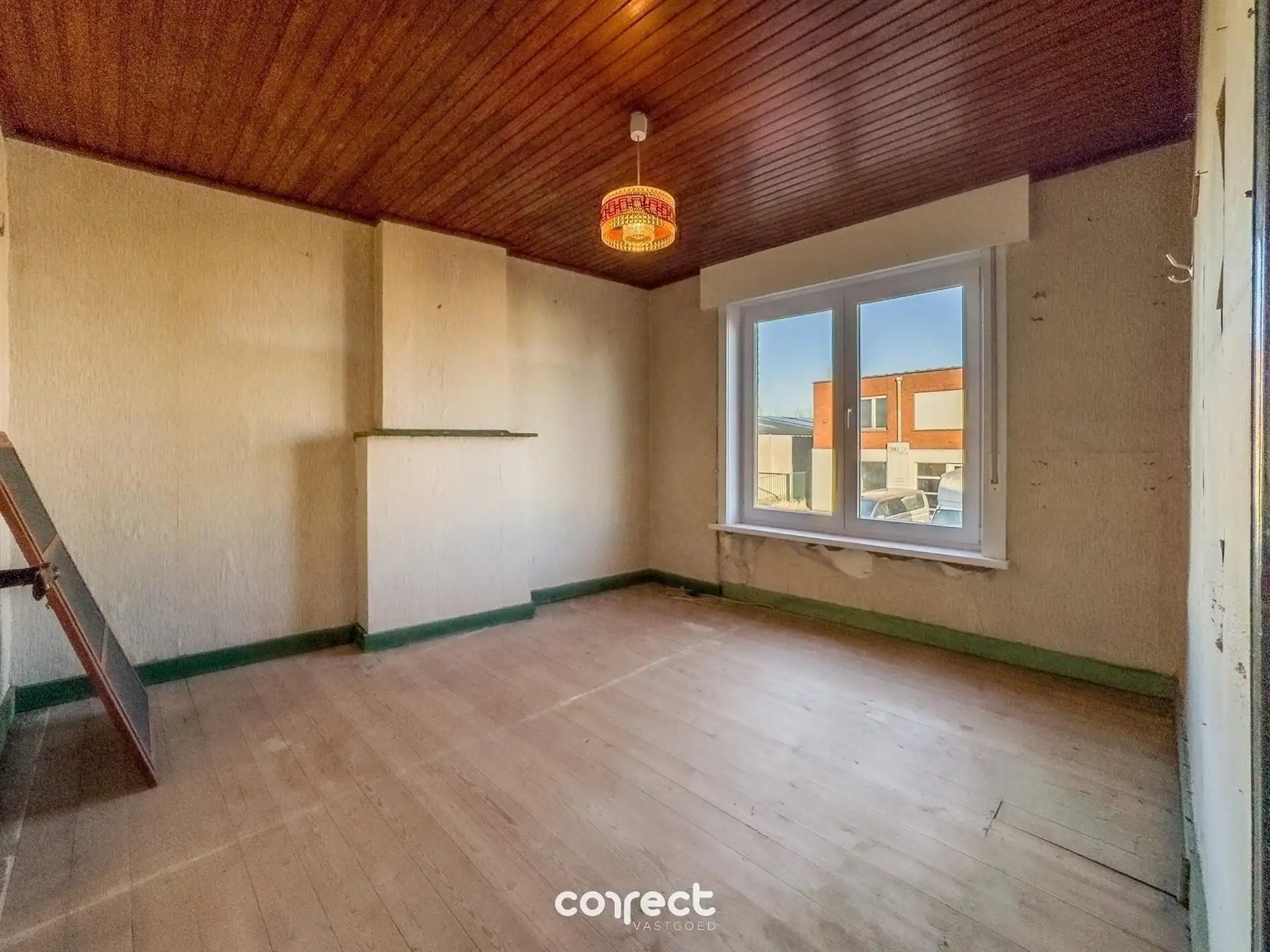 Ruime woning met garage. foto 10
