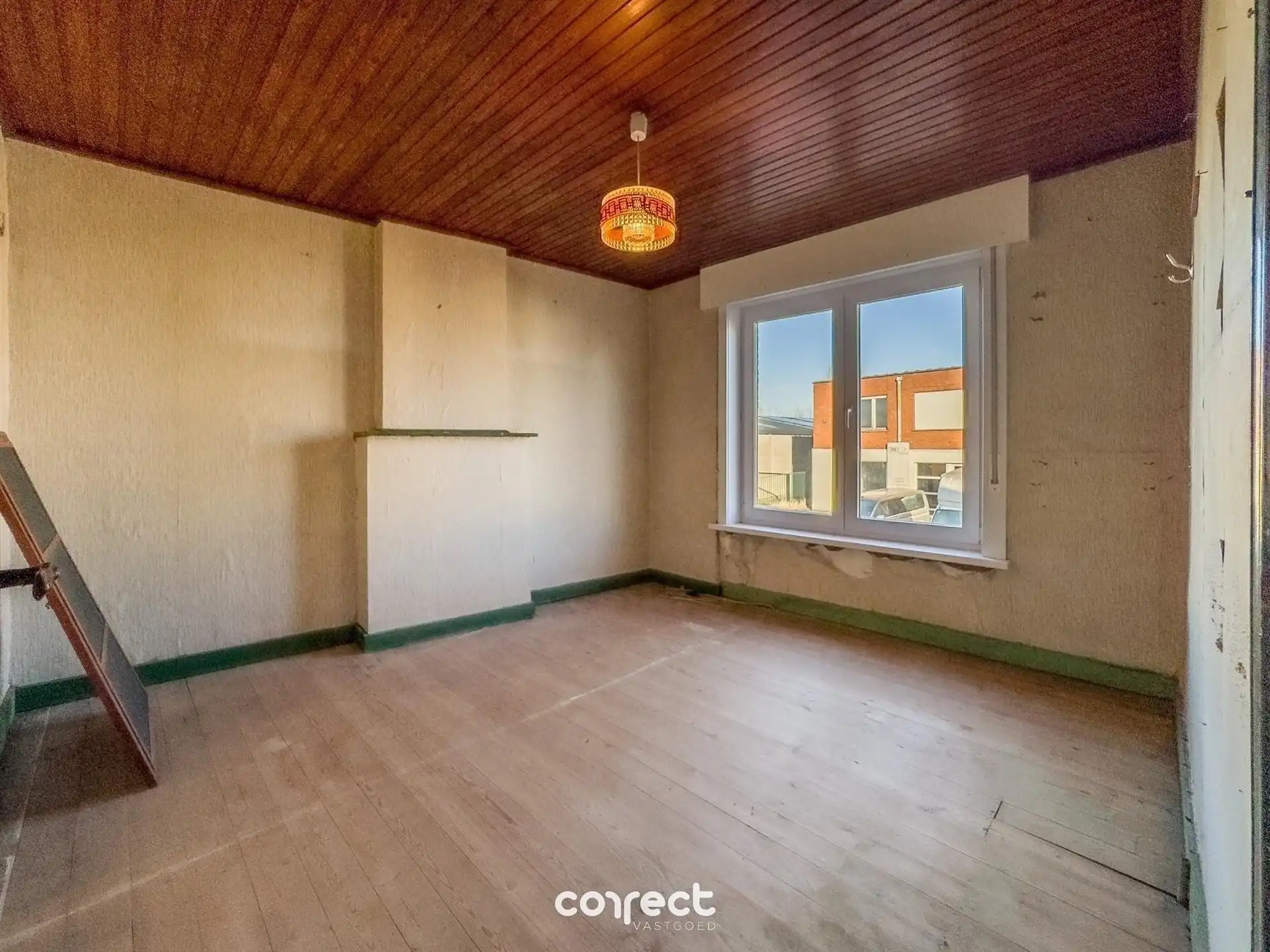 Ruime woning met garage. foto 10