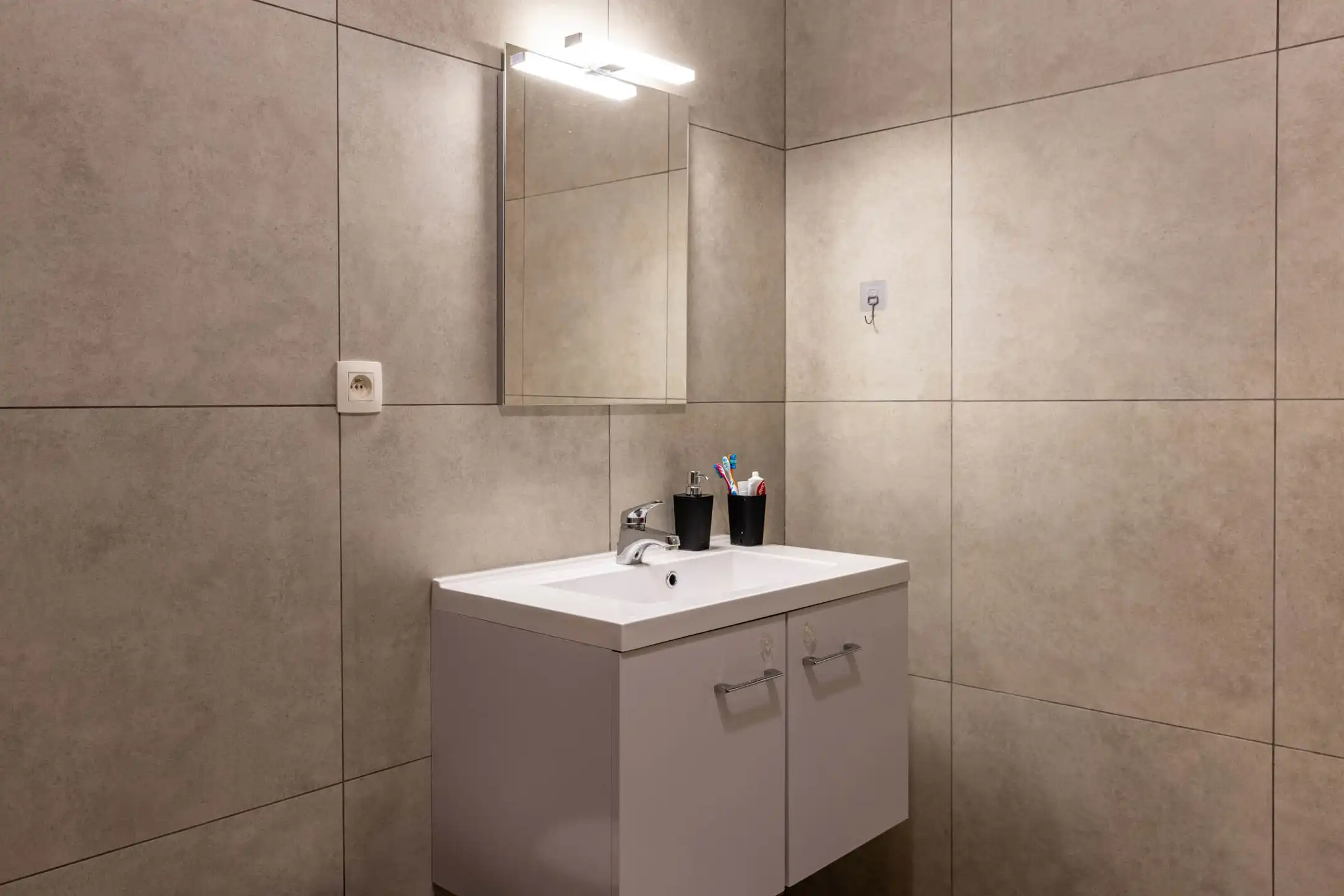 Ruim appartement met 3 slaapkamers en open keuken foto 16