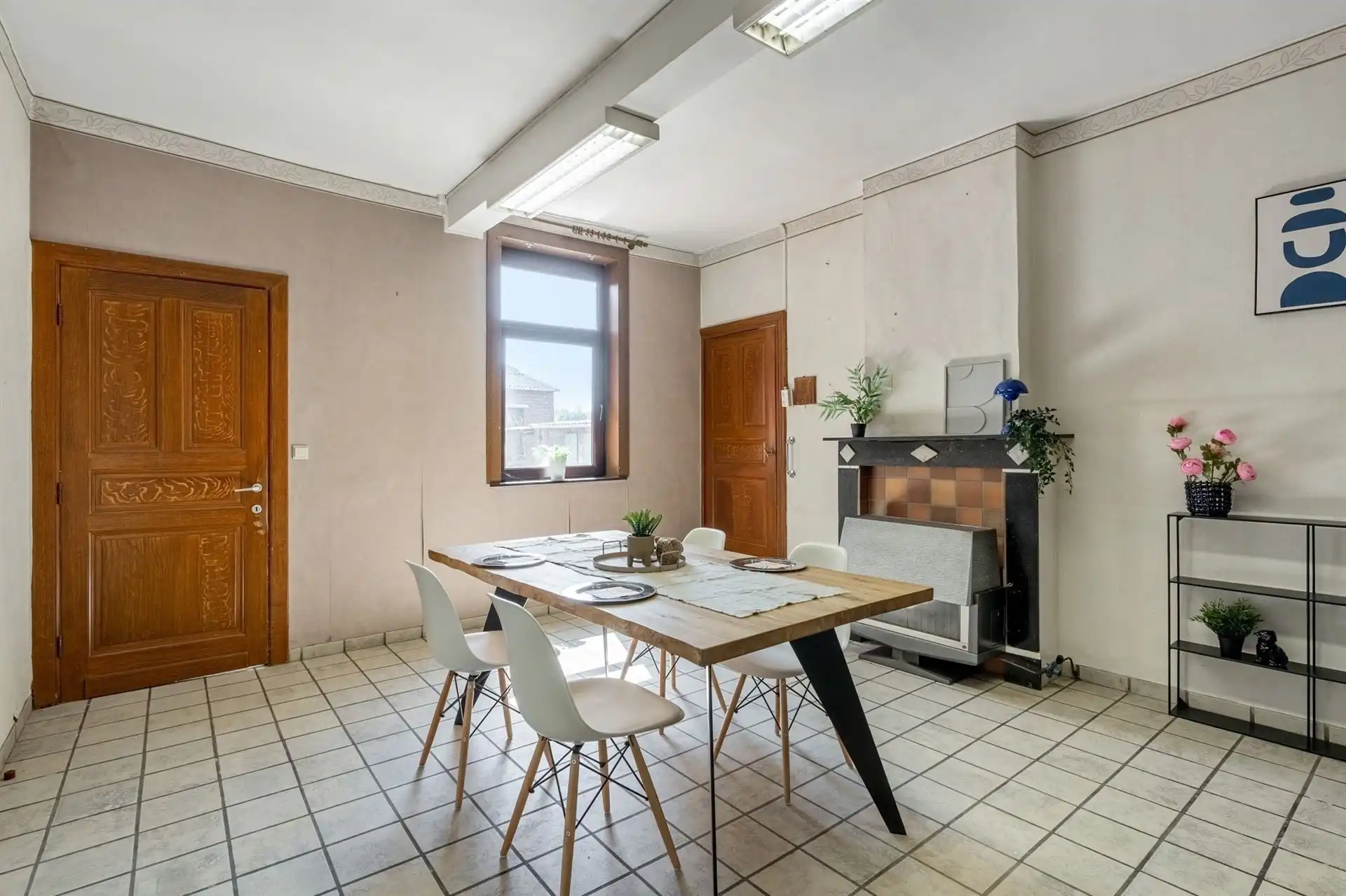 Te renoveren vierkantshoeve met achterliggende grond. foto 15