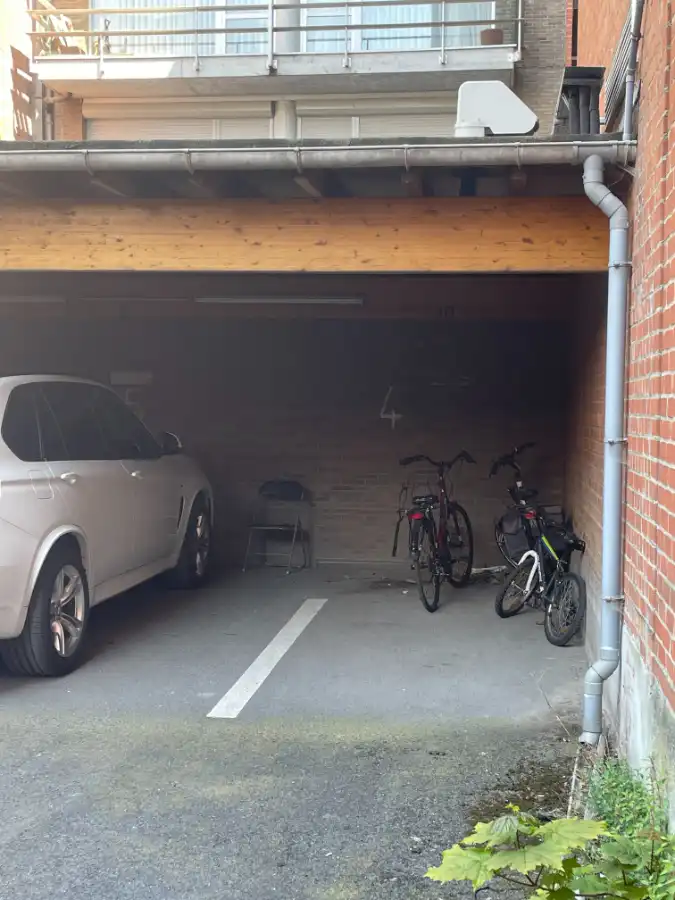 commercieel gelegen KANTOOR / PRAKTIJK foto 15