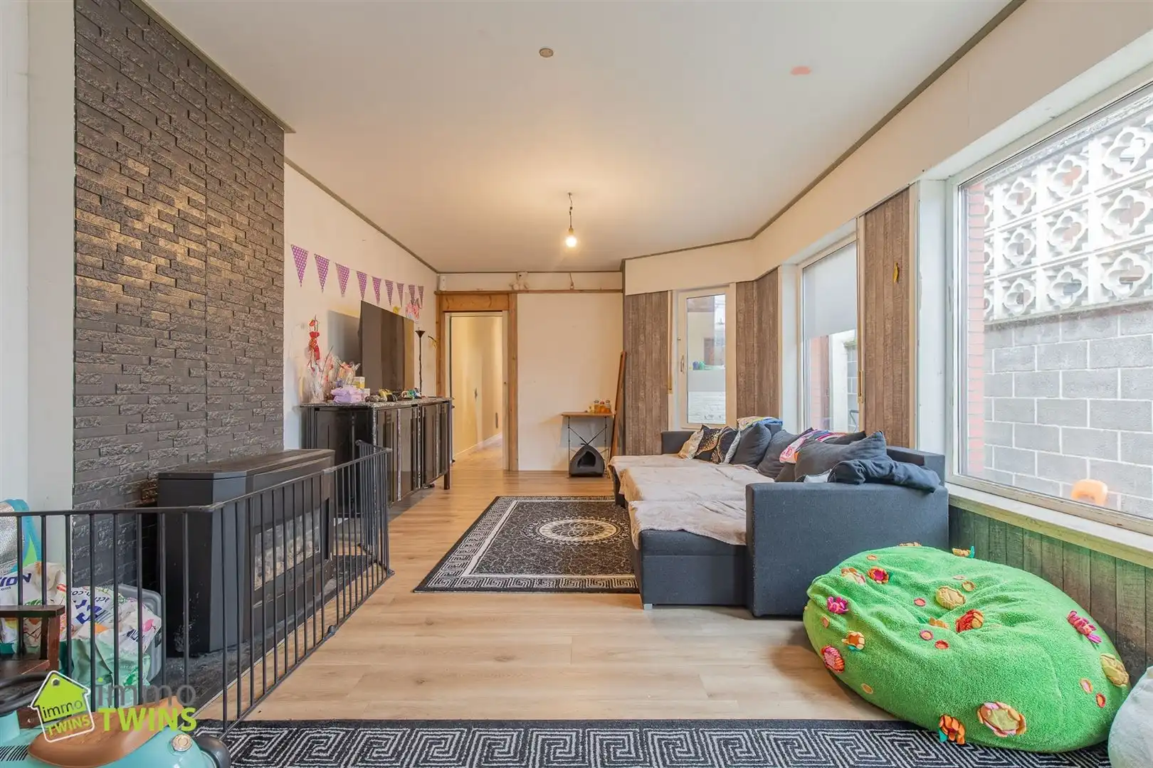 Charmante gezinswoning met garage en stadstuin in hartje Dendermonde foto 2