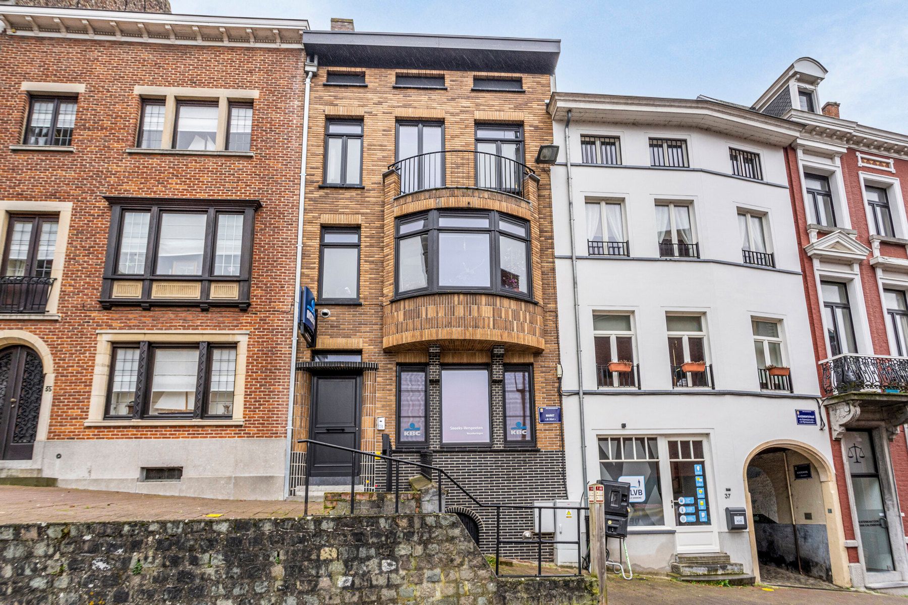 Gerenoveerd duplexappartement te koop foto 2