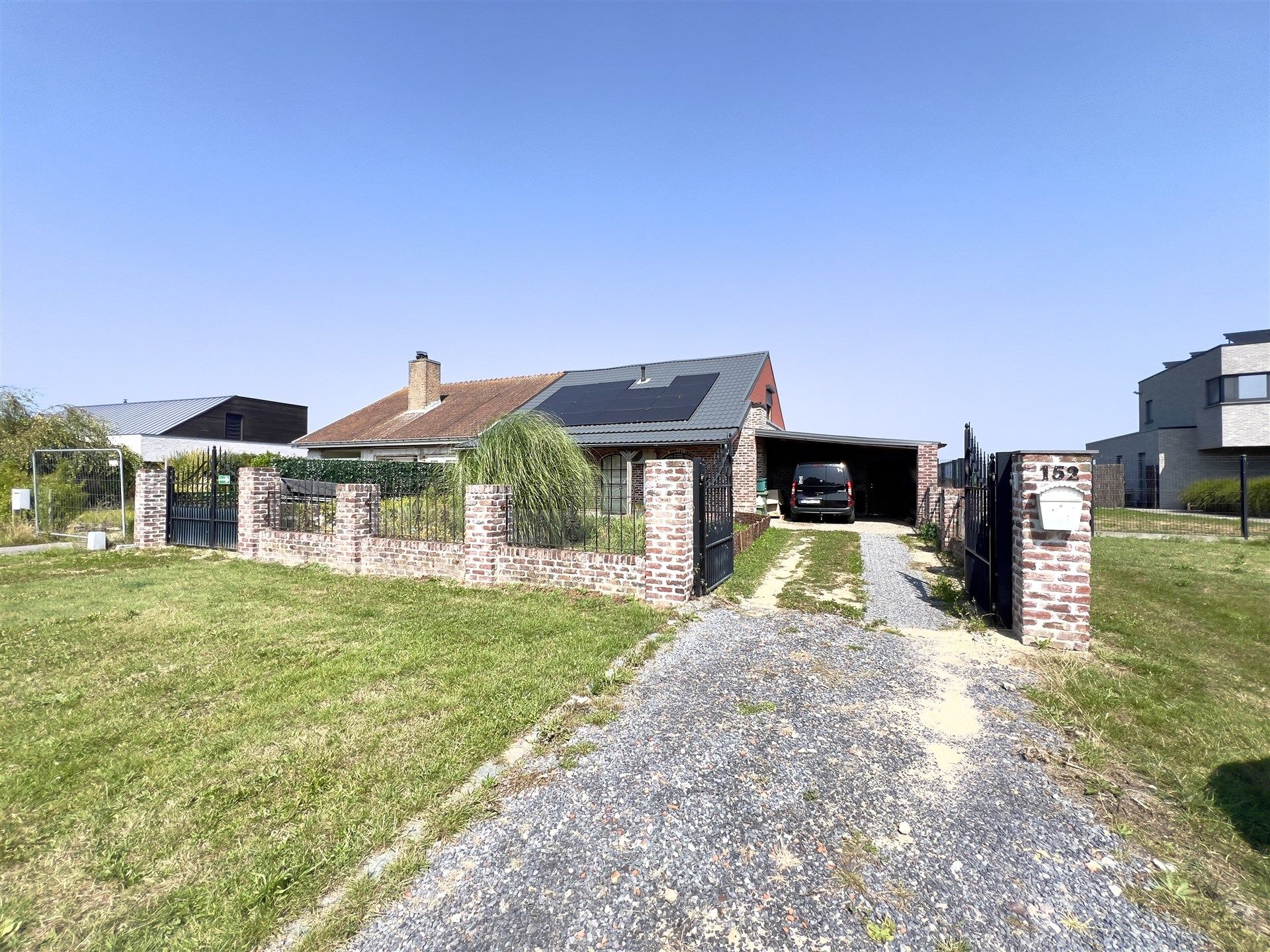 Ruime, Instapklare woning met zicht op velden in Bredene foto 38