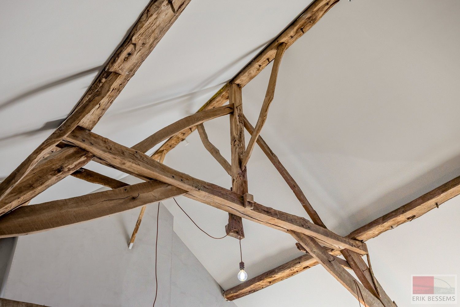 Unieke loft-appartement aan de Oude Kerkstraat 55 in Dilsen-Stokkem foto 18
