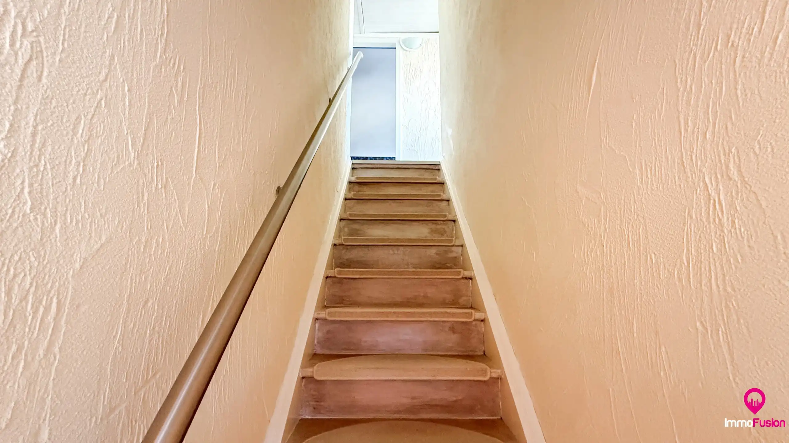 Charmante woning met 3 slaapkamers op ruim perceel van 890m² foto 17