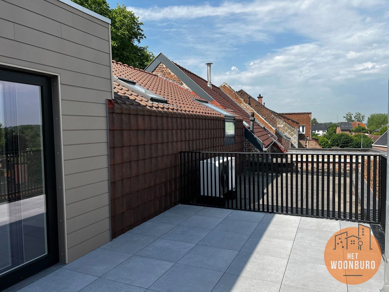 Nieuw appartement 2e verd. met terras en staanplaats foto 14