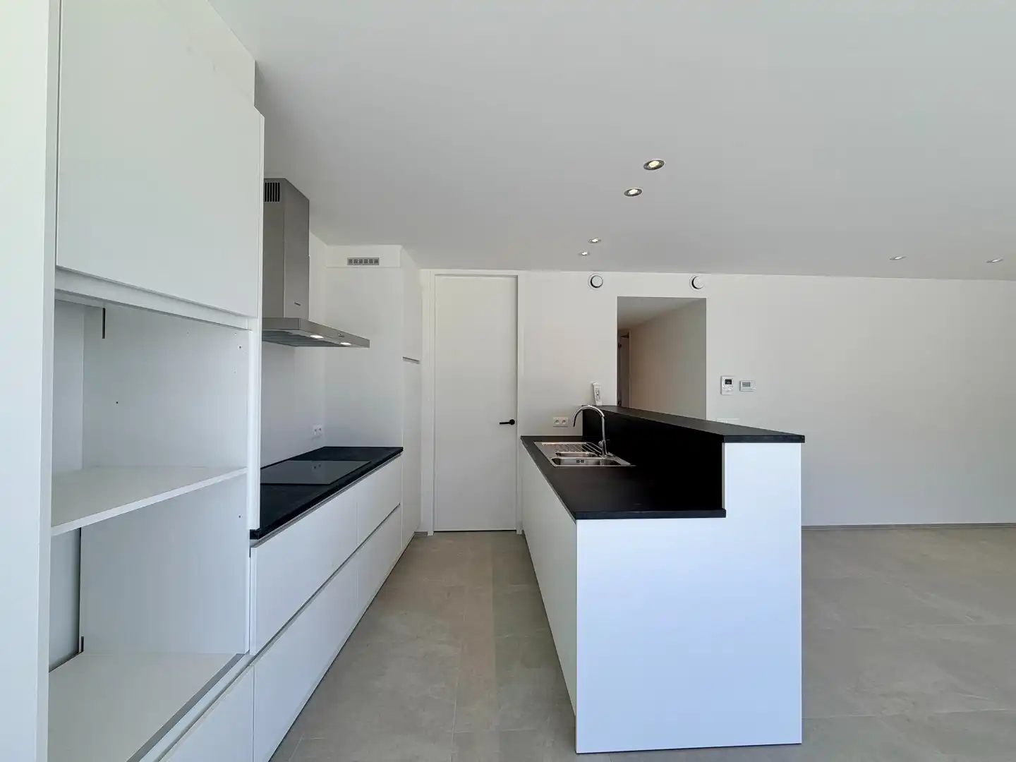 Nieuwbouwappartement met 2 slaapkamers te centrum Tielt! foto 5