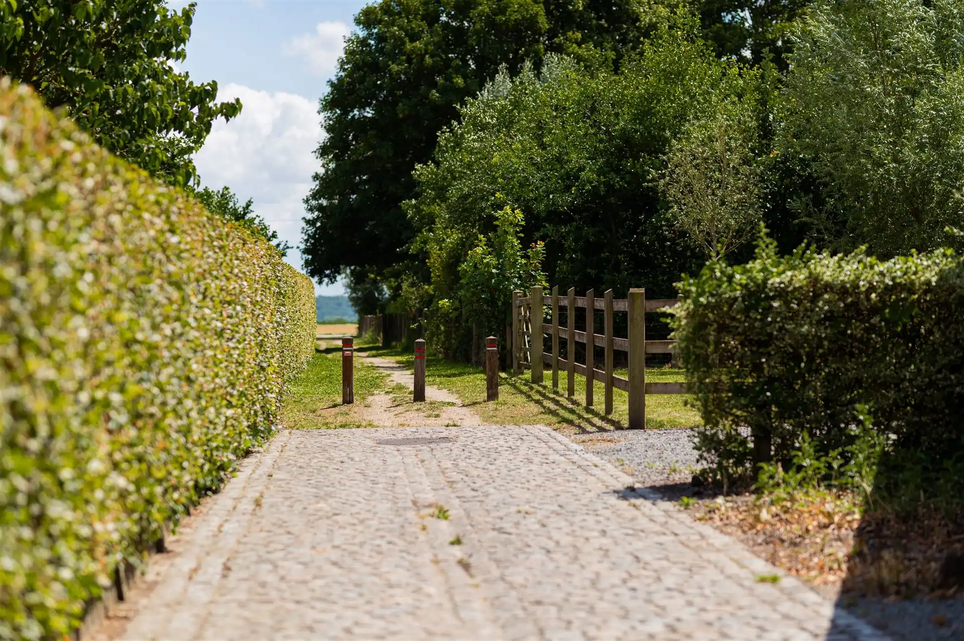 Te renoveren hoeve in het pittoreske Moregem foto 11