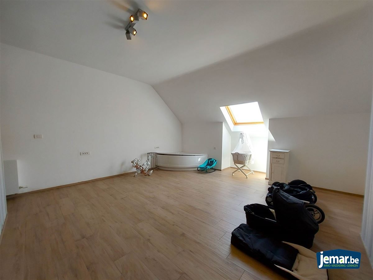 Recente, instapklare woning met ruime 3 slaapkamers  foto 24